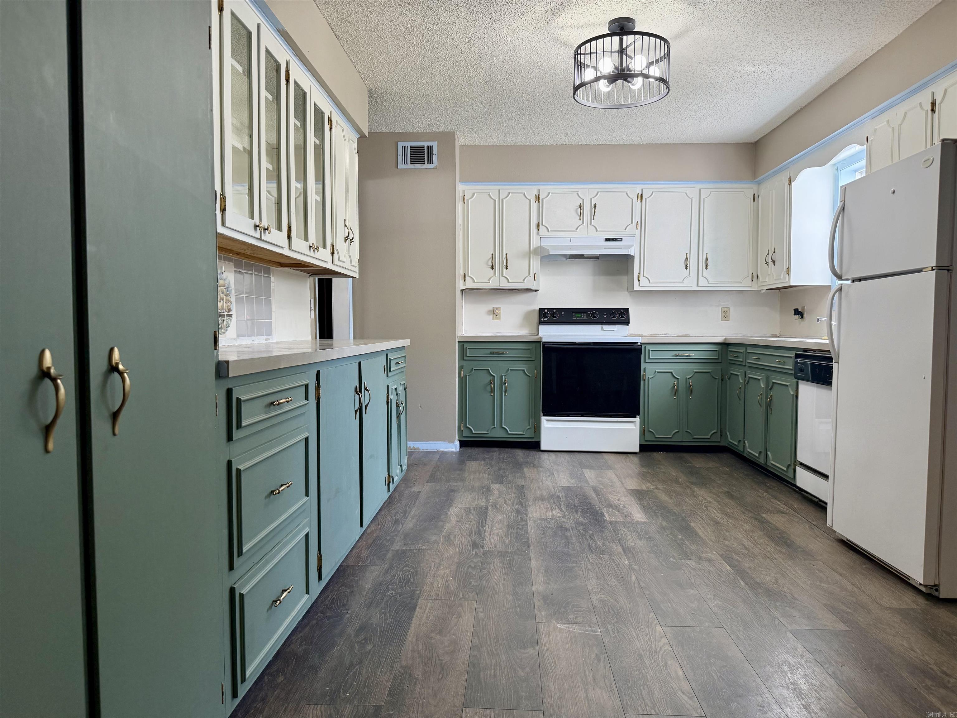 403 Lakeview Point Pocahontas, AR 72433