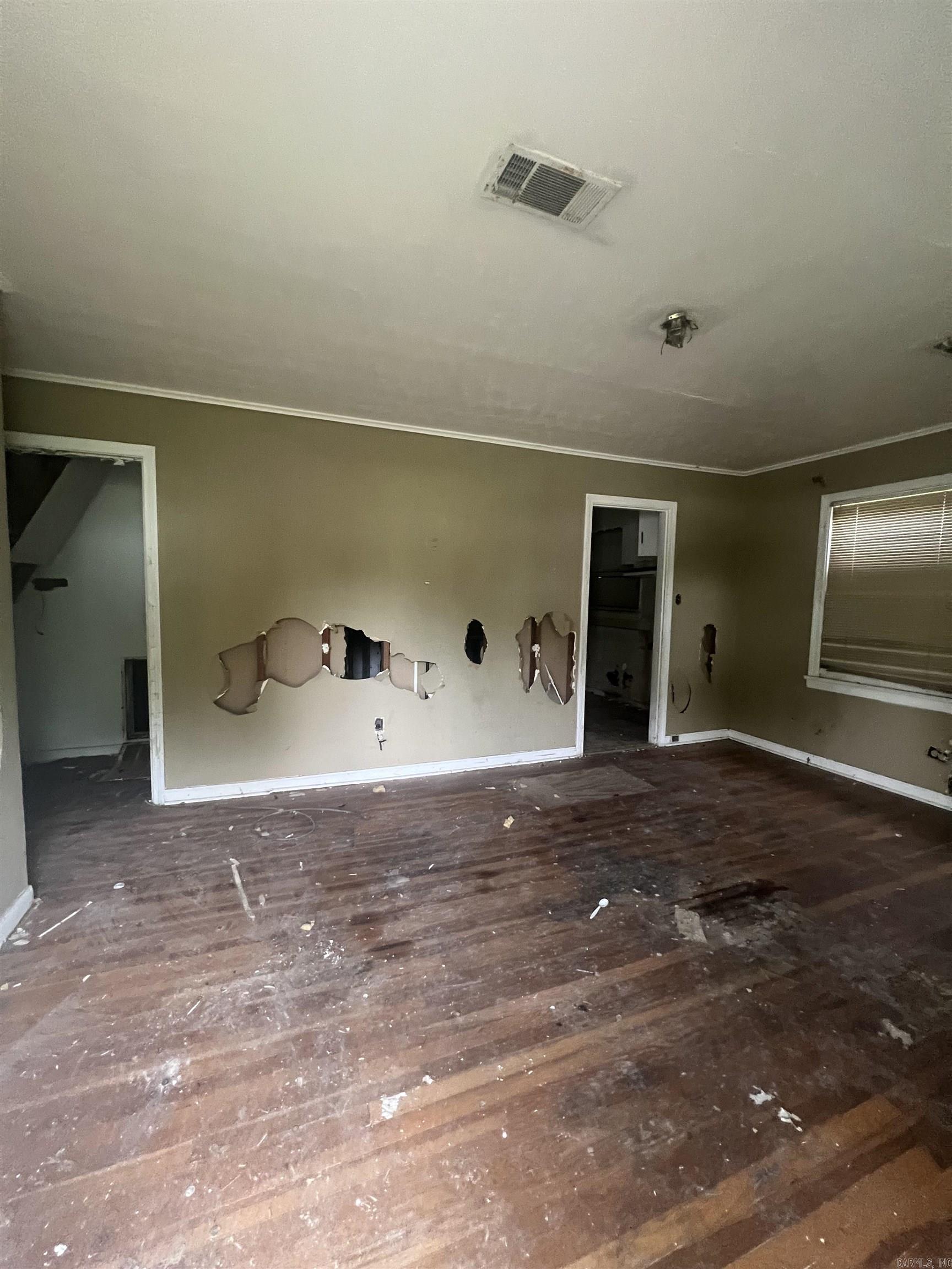 12 Shirley  White Hall, AR