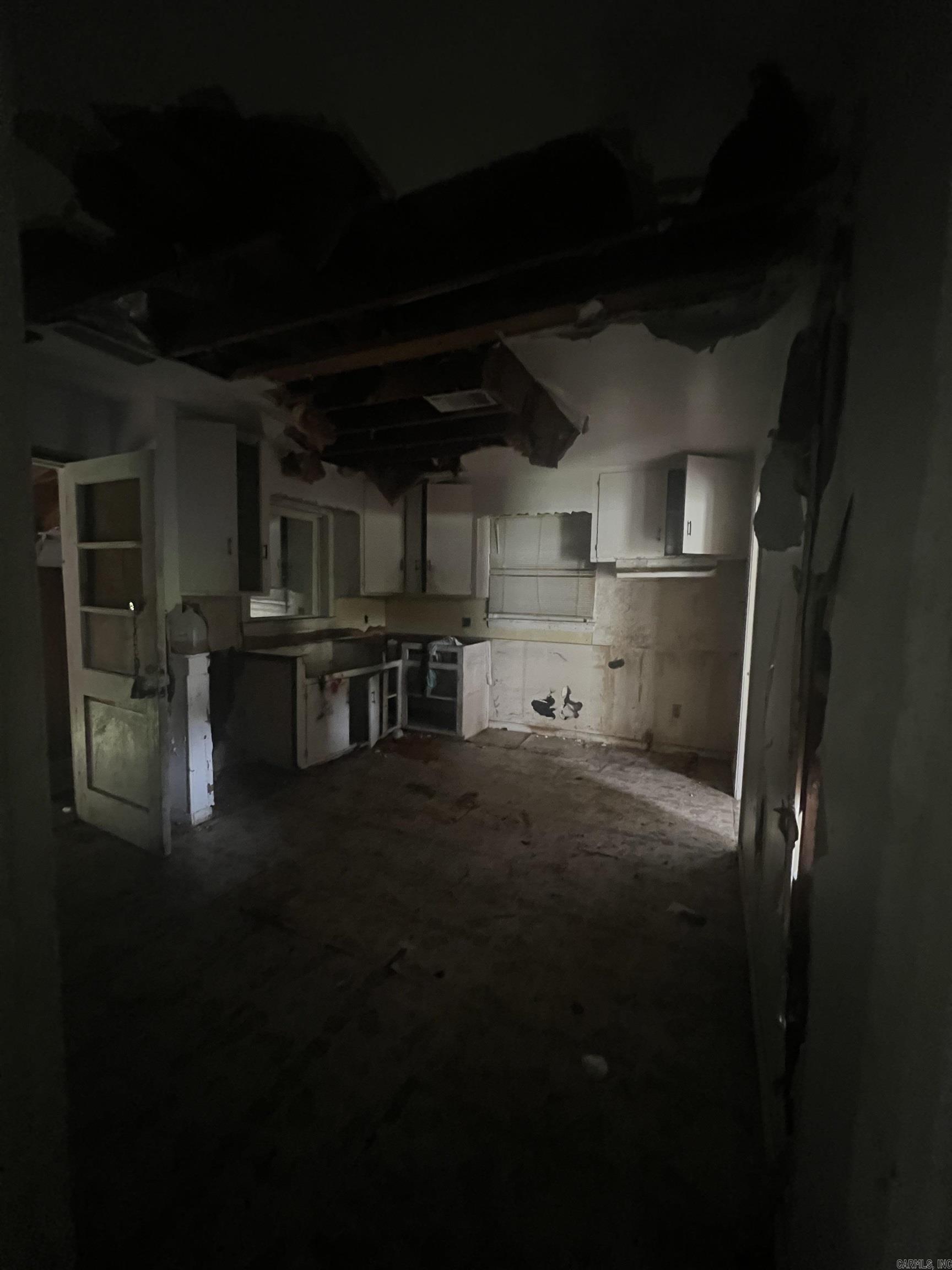 12 Shirley  White Hall, AR