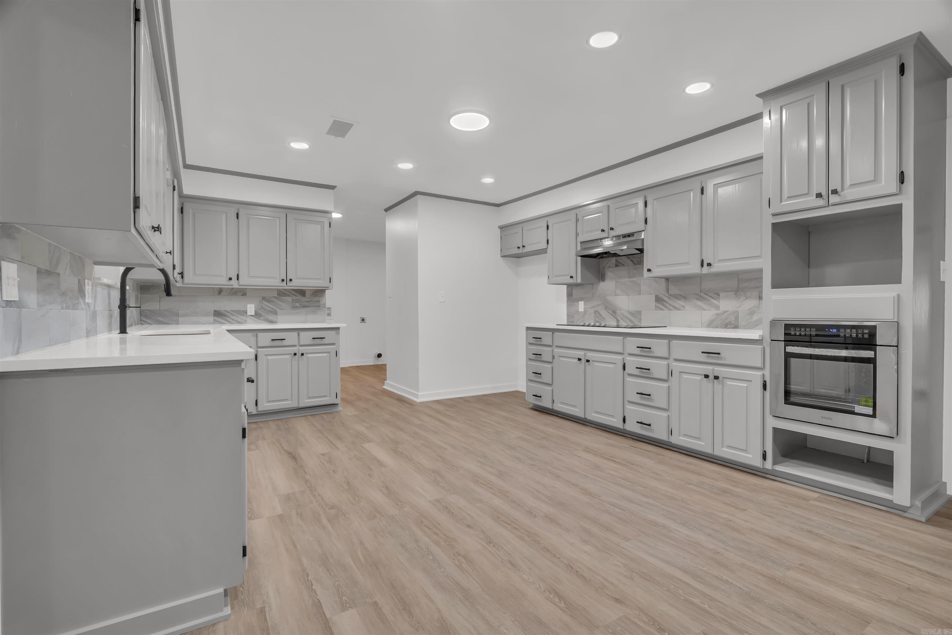 65 Pinter Lane Morrilton, AR 72110