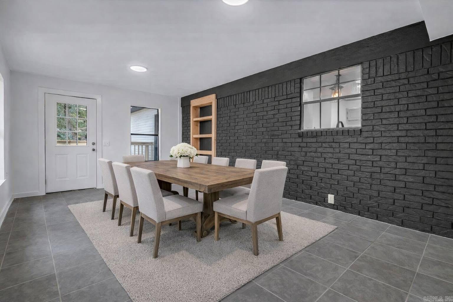 65 Pinter Lane Morrilton, AR 72110