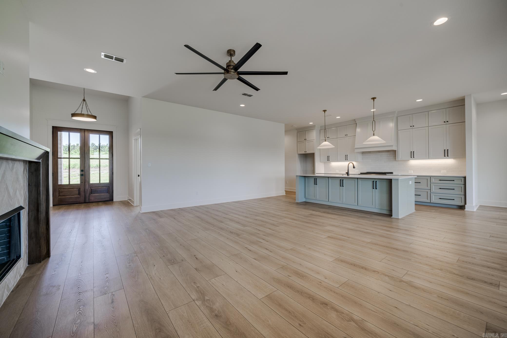 264 Castleberry Road Greenbrier, AR 72058