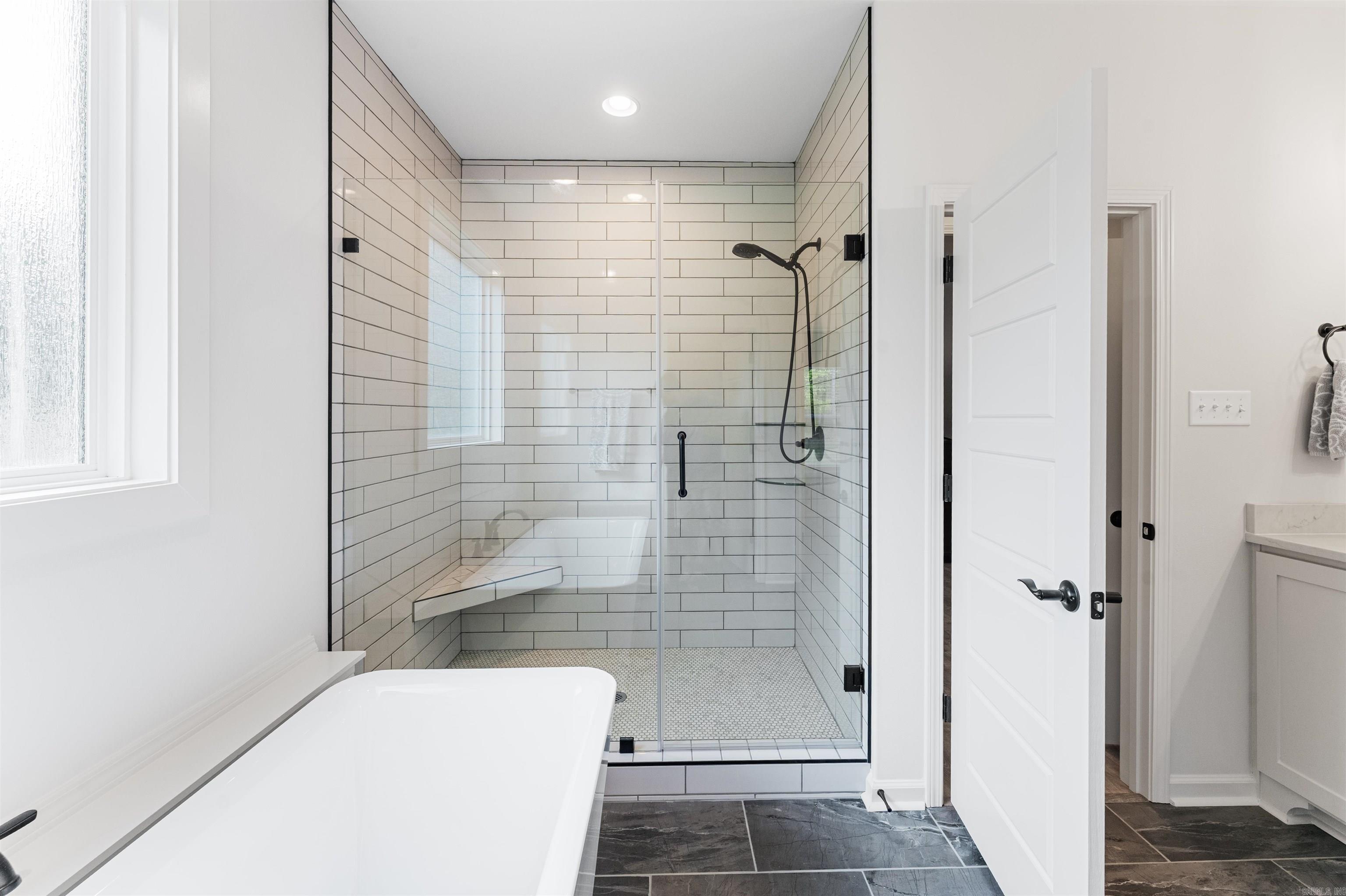 5949 NICKEL BILL JAMES ROAD  Benton, AR