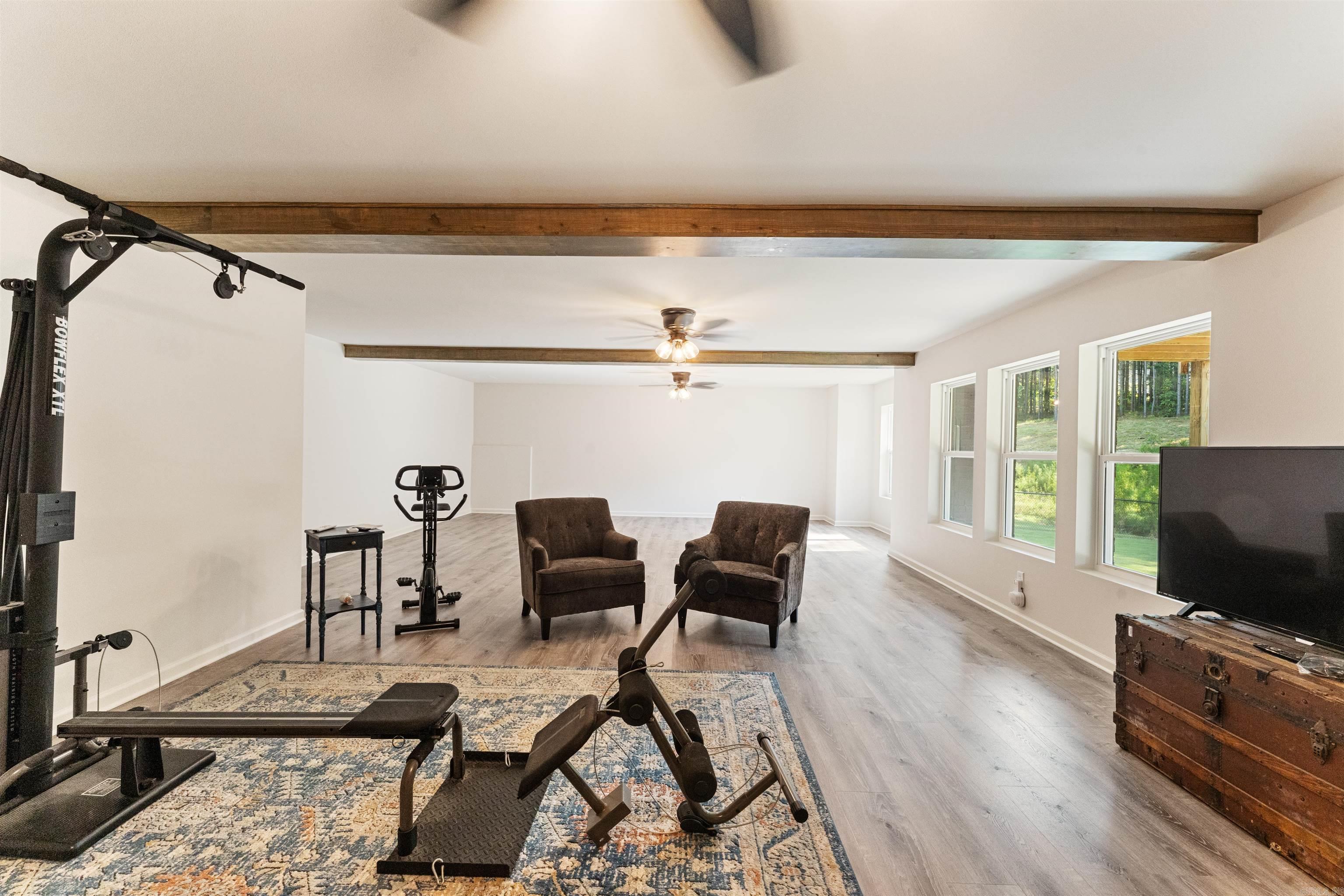 5949 NICKEL BILL JAMES ROAD  Benton, AR