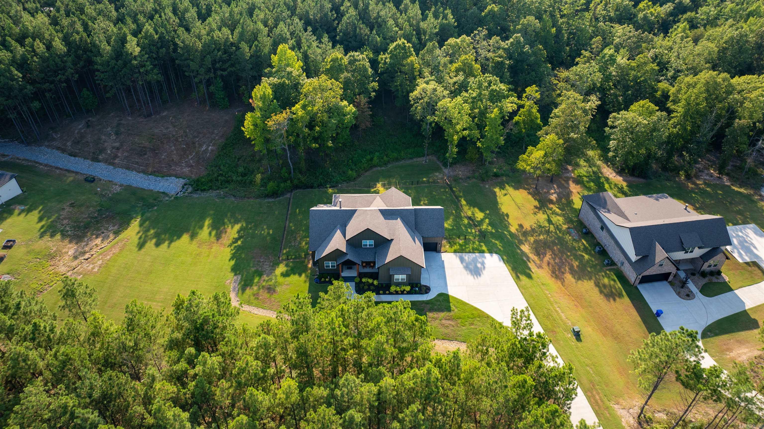 5949 NICKEL BILL JAMES ROAD  Benton, AR