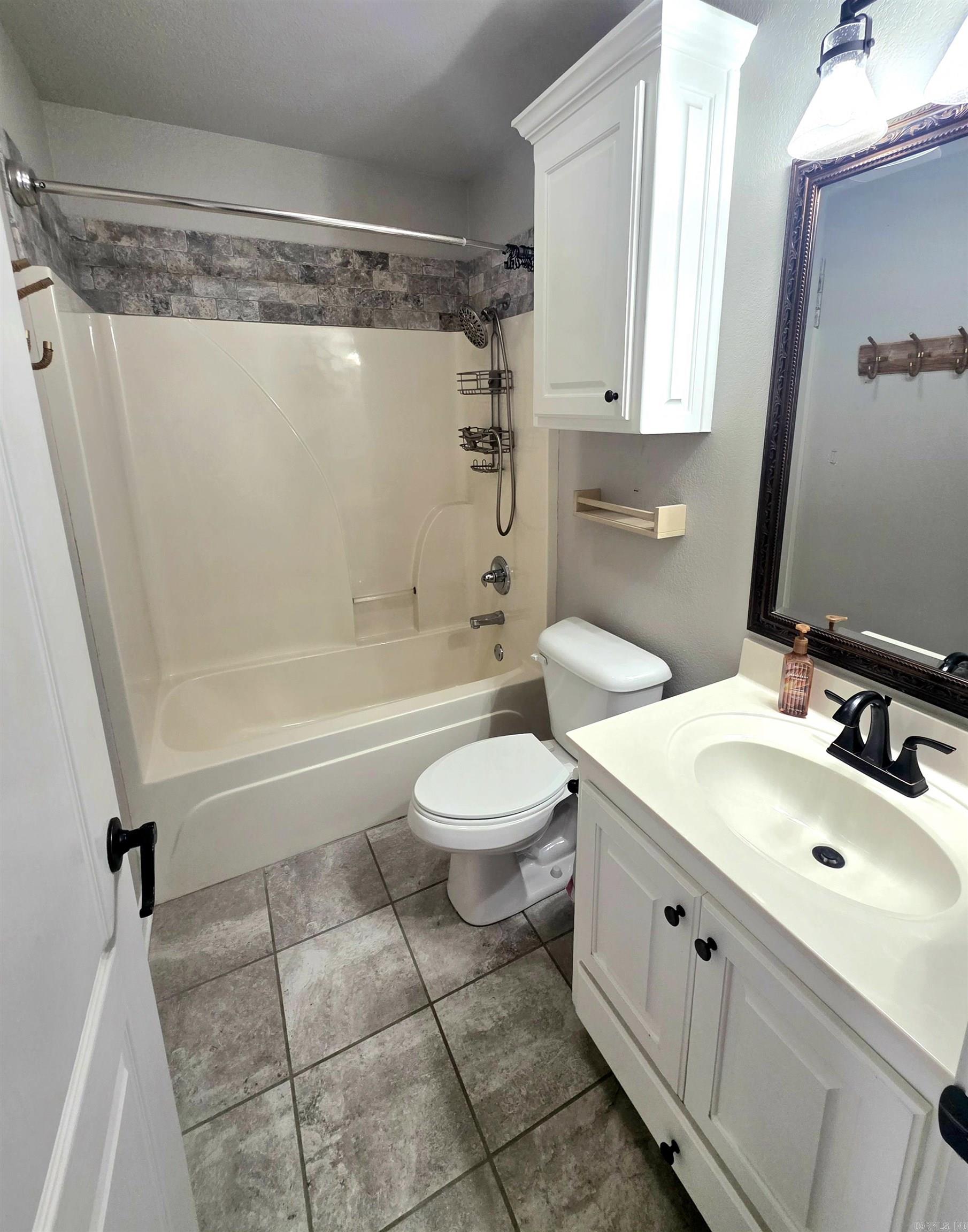 35 Green Apple Road  Ward, AR