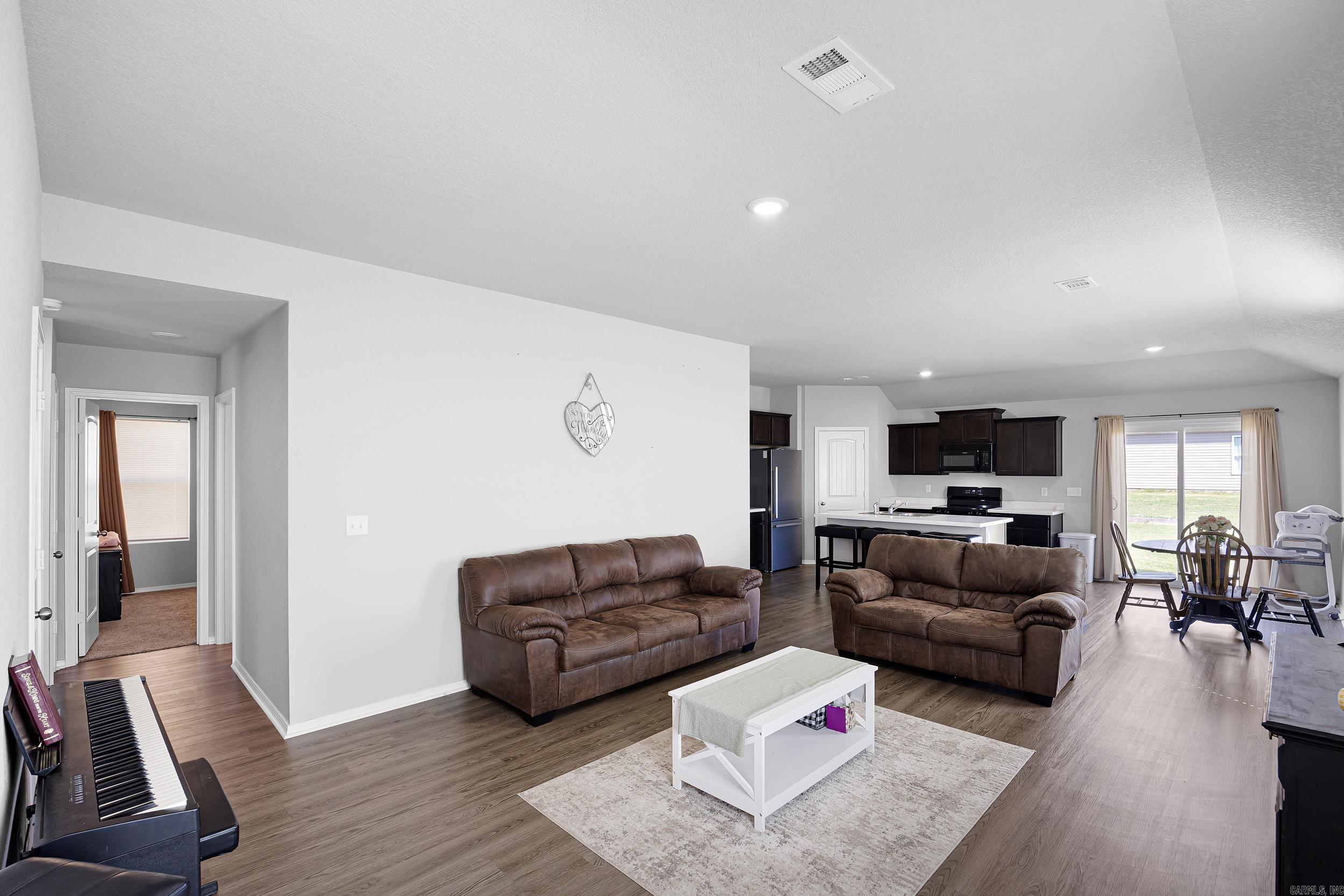 8 Candlelight Drive Conway, AR 72032