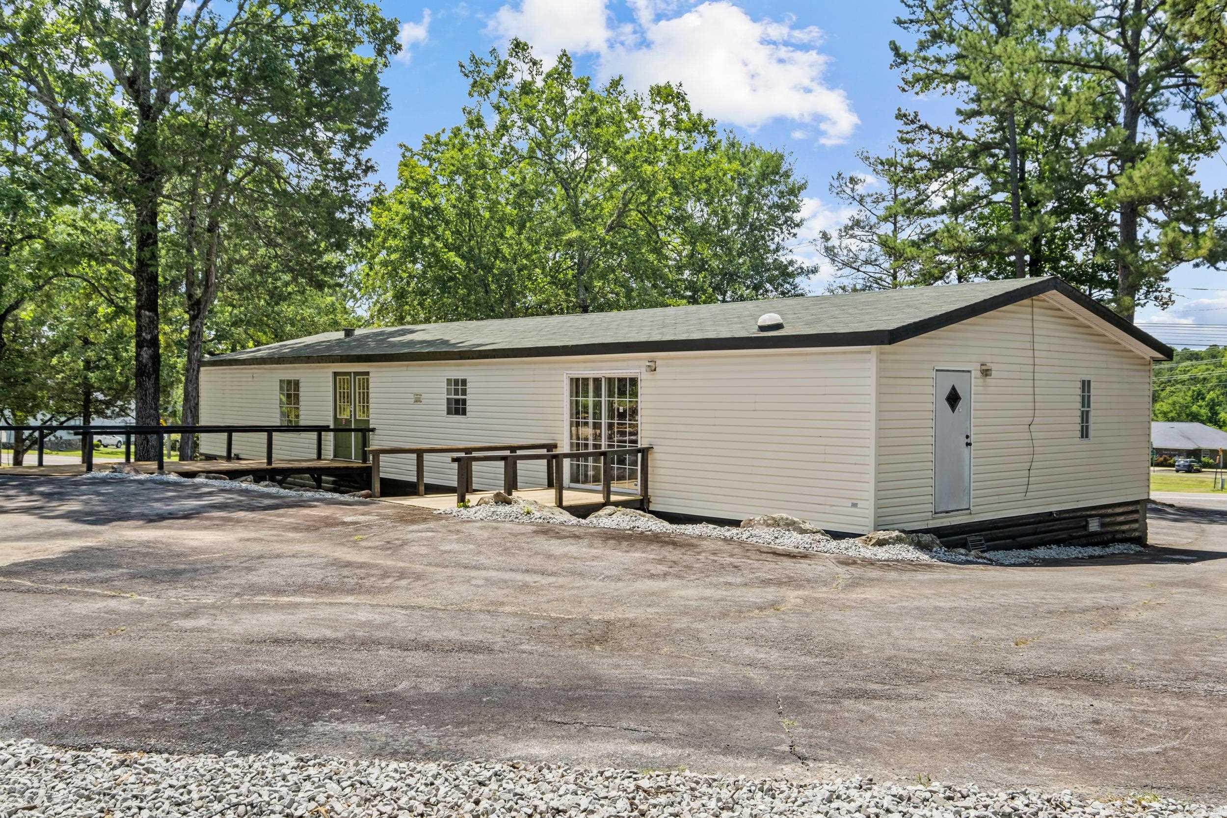 15 Industrial Park Rd  Heber Springs, AR
