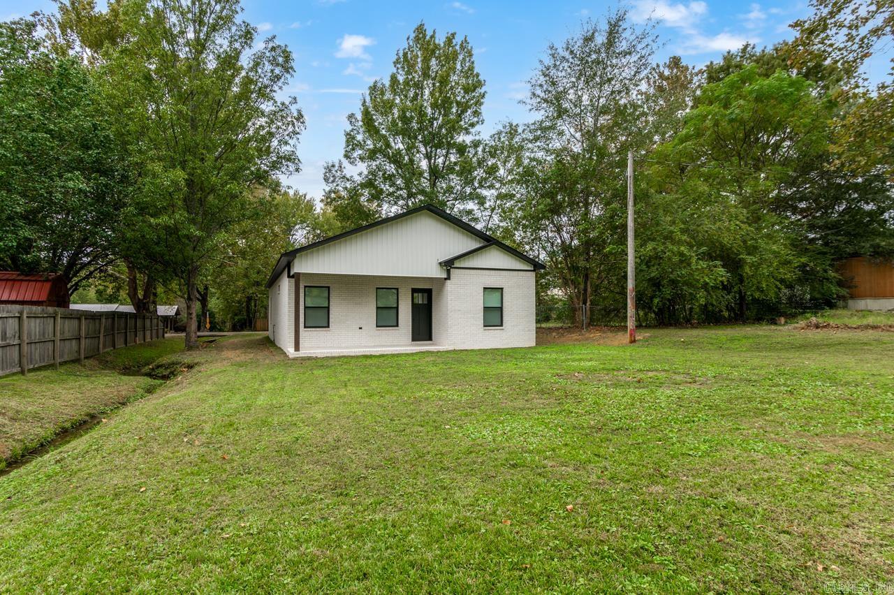 6 7th Street Greenbrier, AR 72058