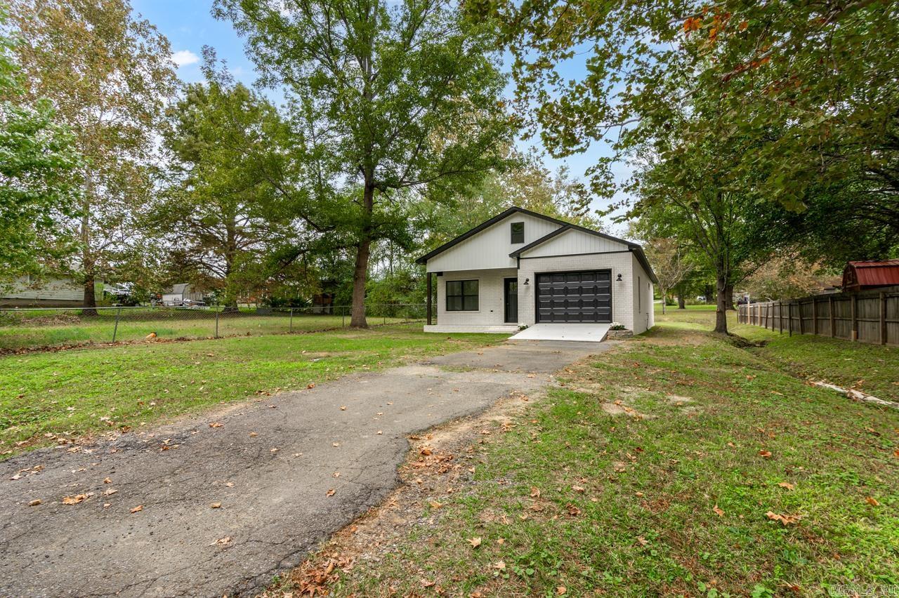 6 7th Street Greenbrier, AR 72058