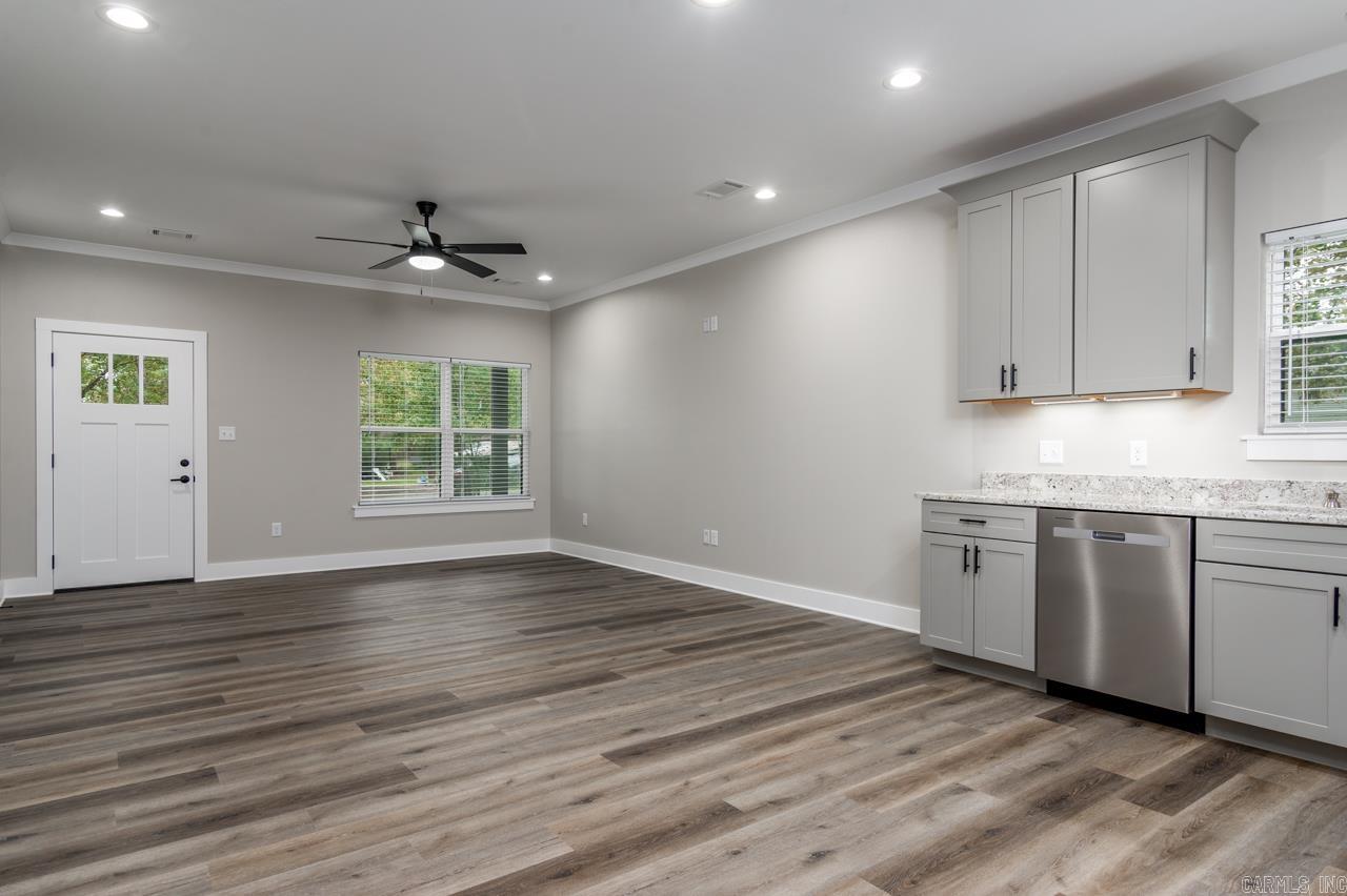 6 7th Street Greenbrier, AR 72058