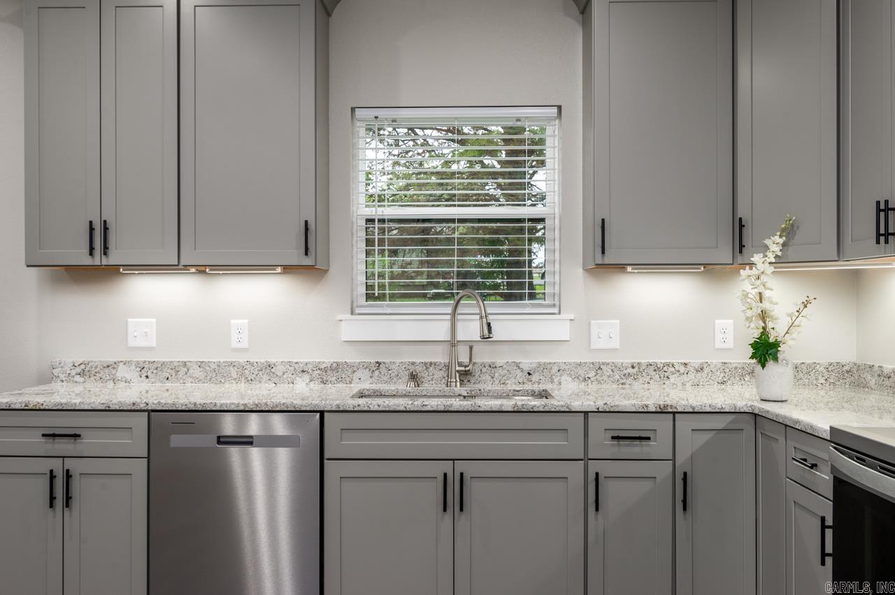 6 7th Street Greenbrier, AR 72058