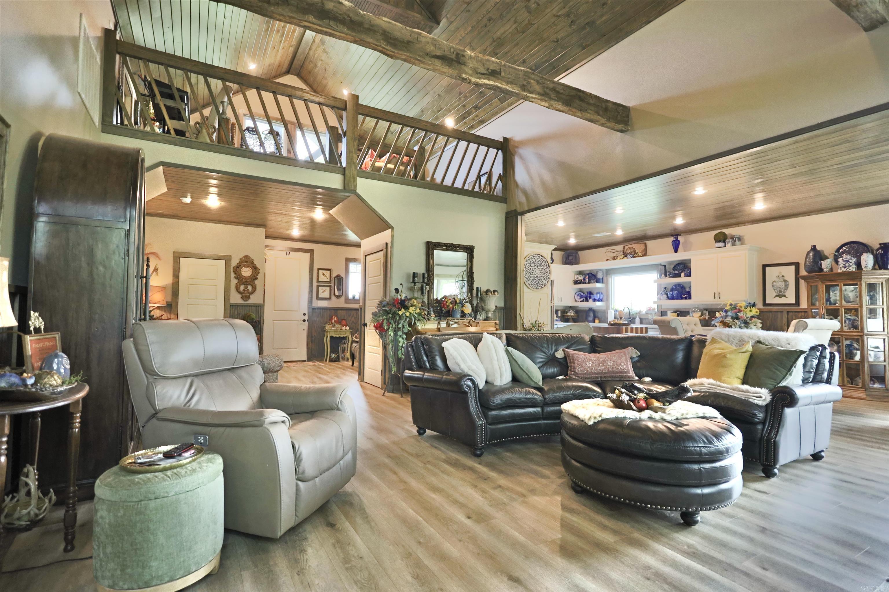 352 Rocky River Road Glenwood, AR 71943