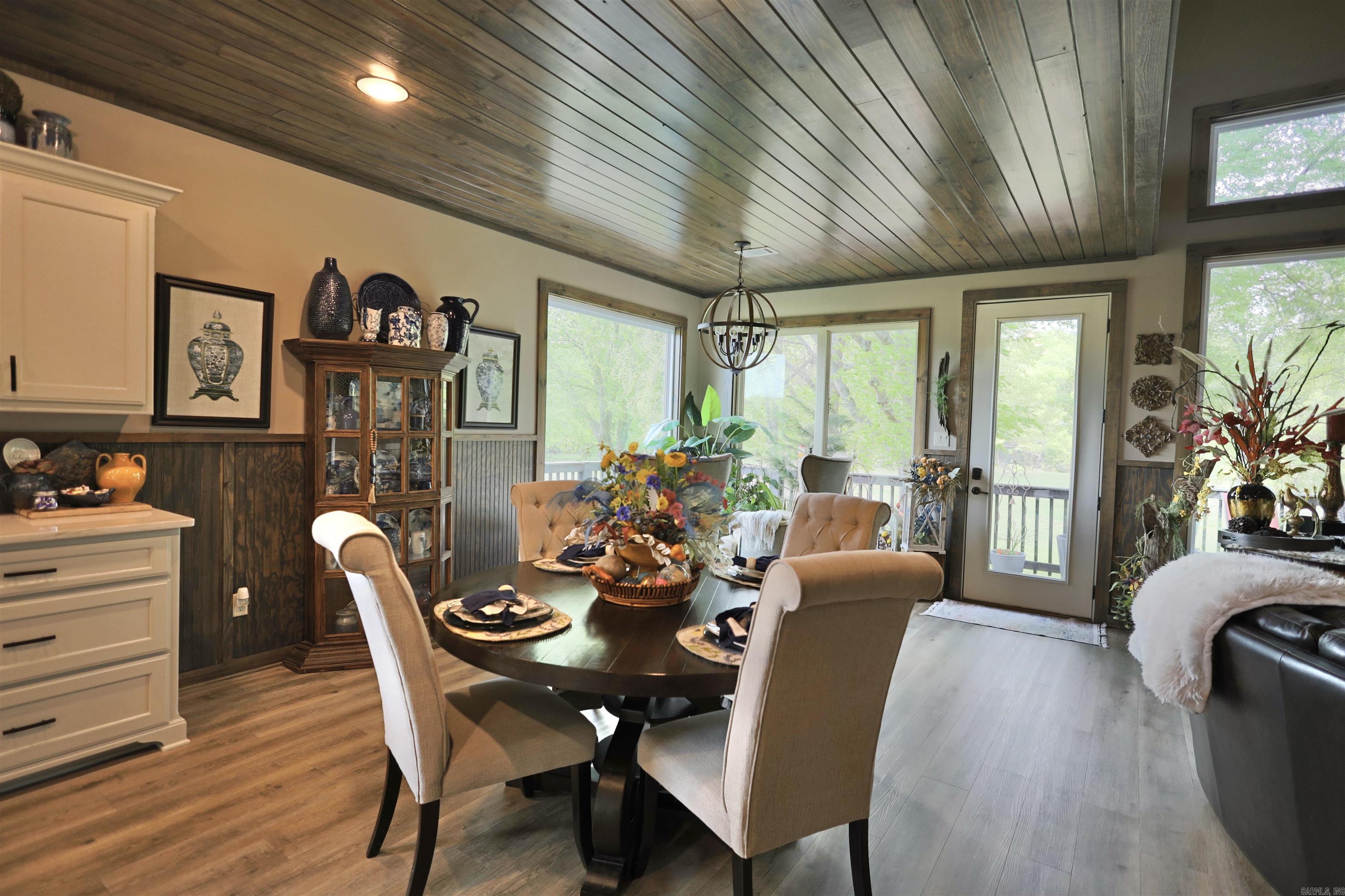 352 Rocky River Road Glenwood, AR 71943