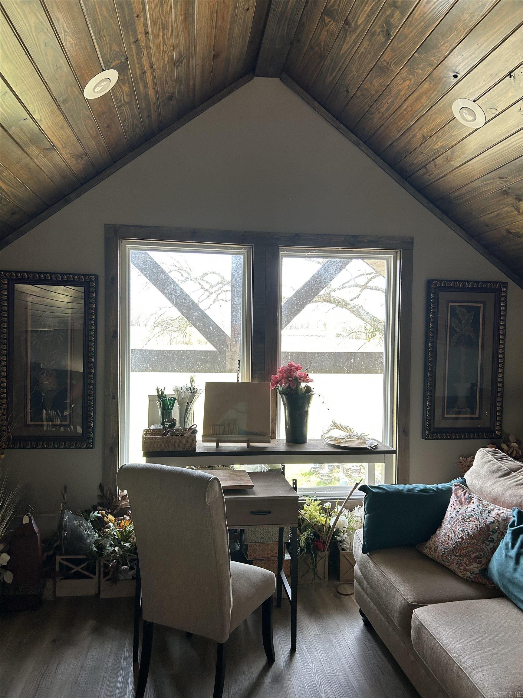 352 Rocky River Road Glenwood, AR 71943