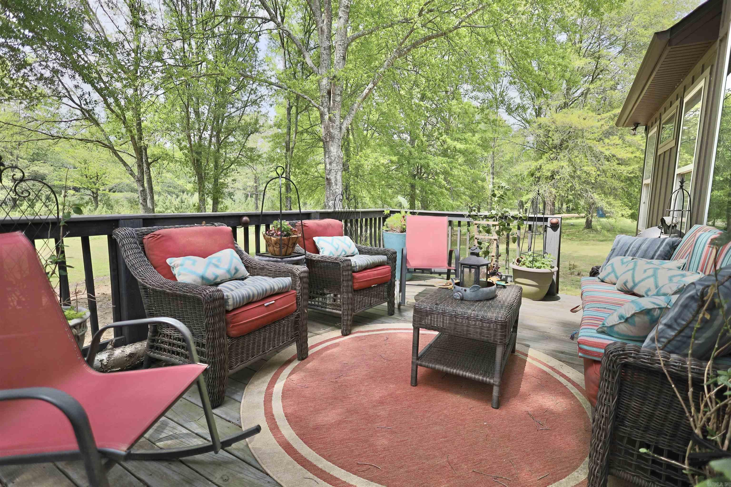 352 Rocky River Road Glenwood, AR 71943