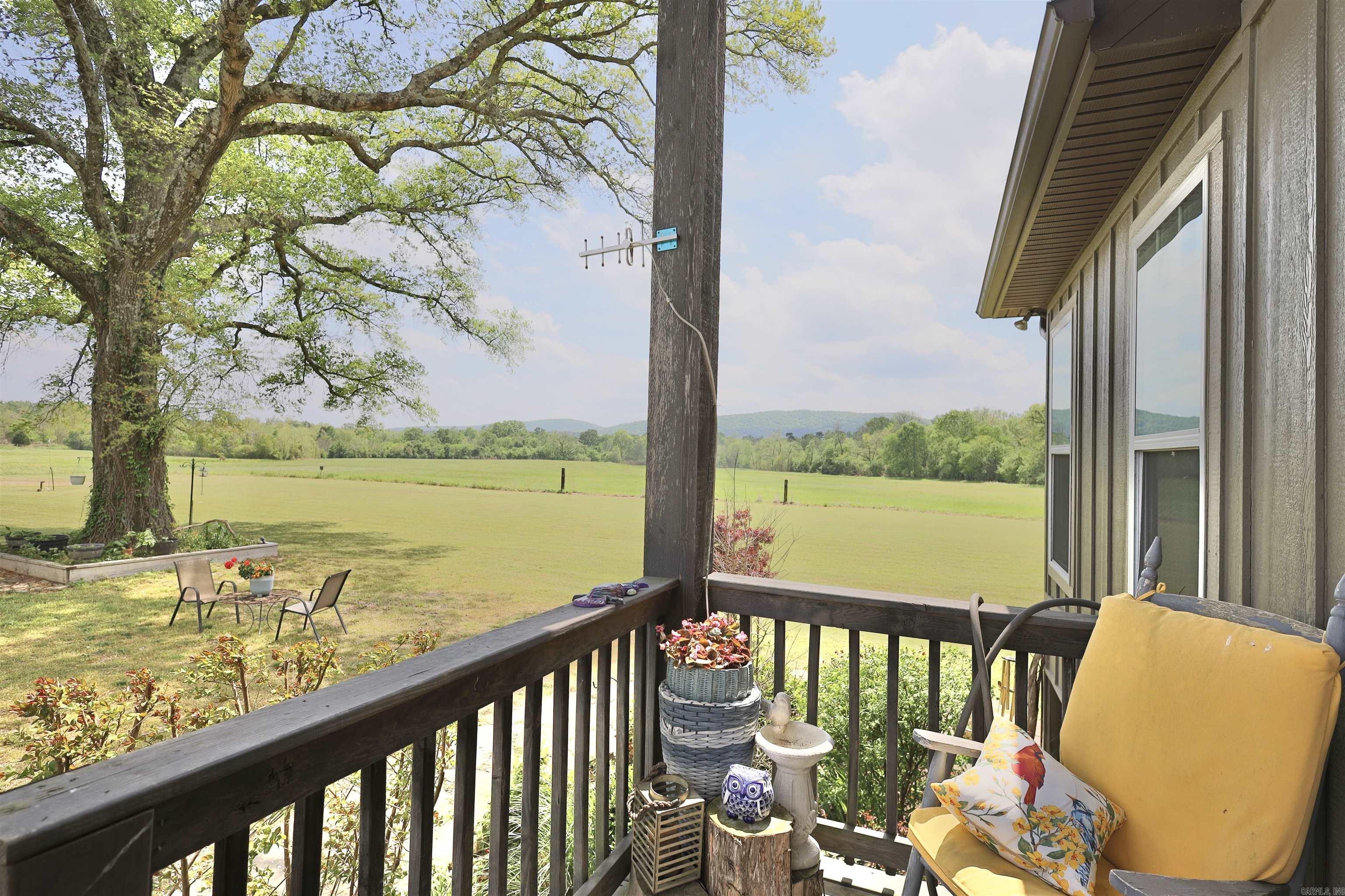 352 Rocky River Road Glenwood, AR 71943