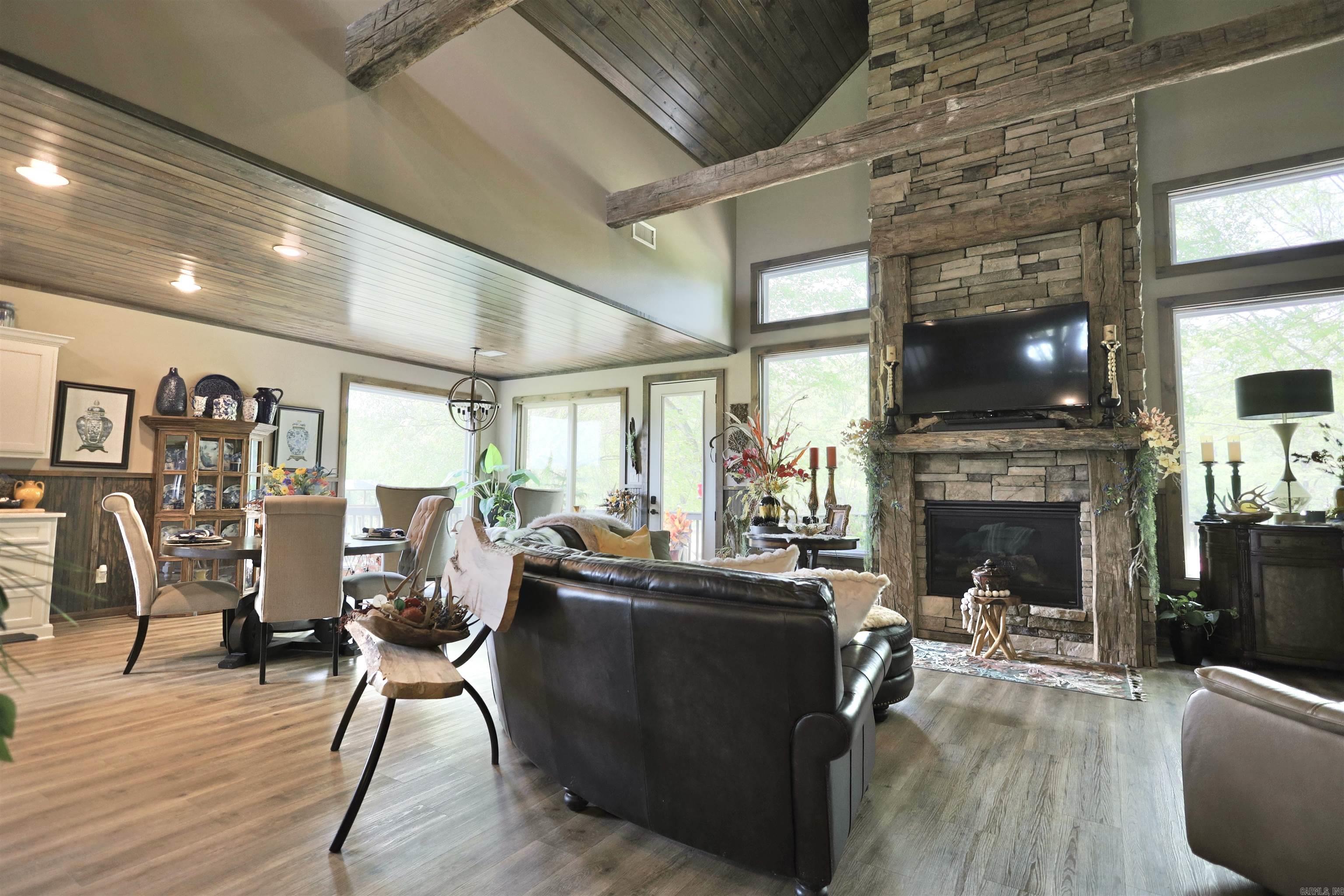 352 Rocky River Road Glenwood, AR 71943