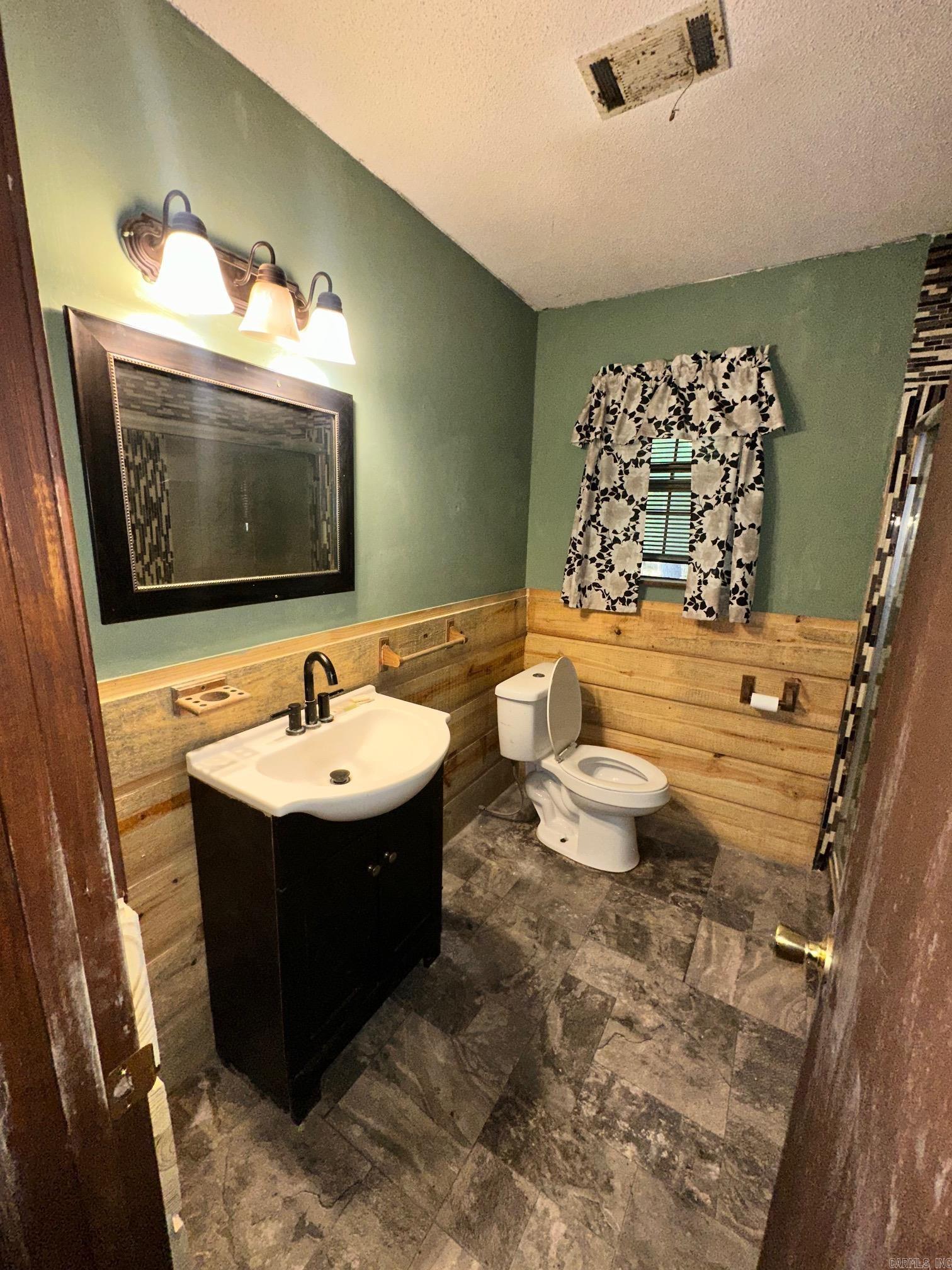 770 Private Rd 4472  Ozone, AR