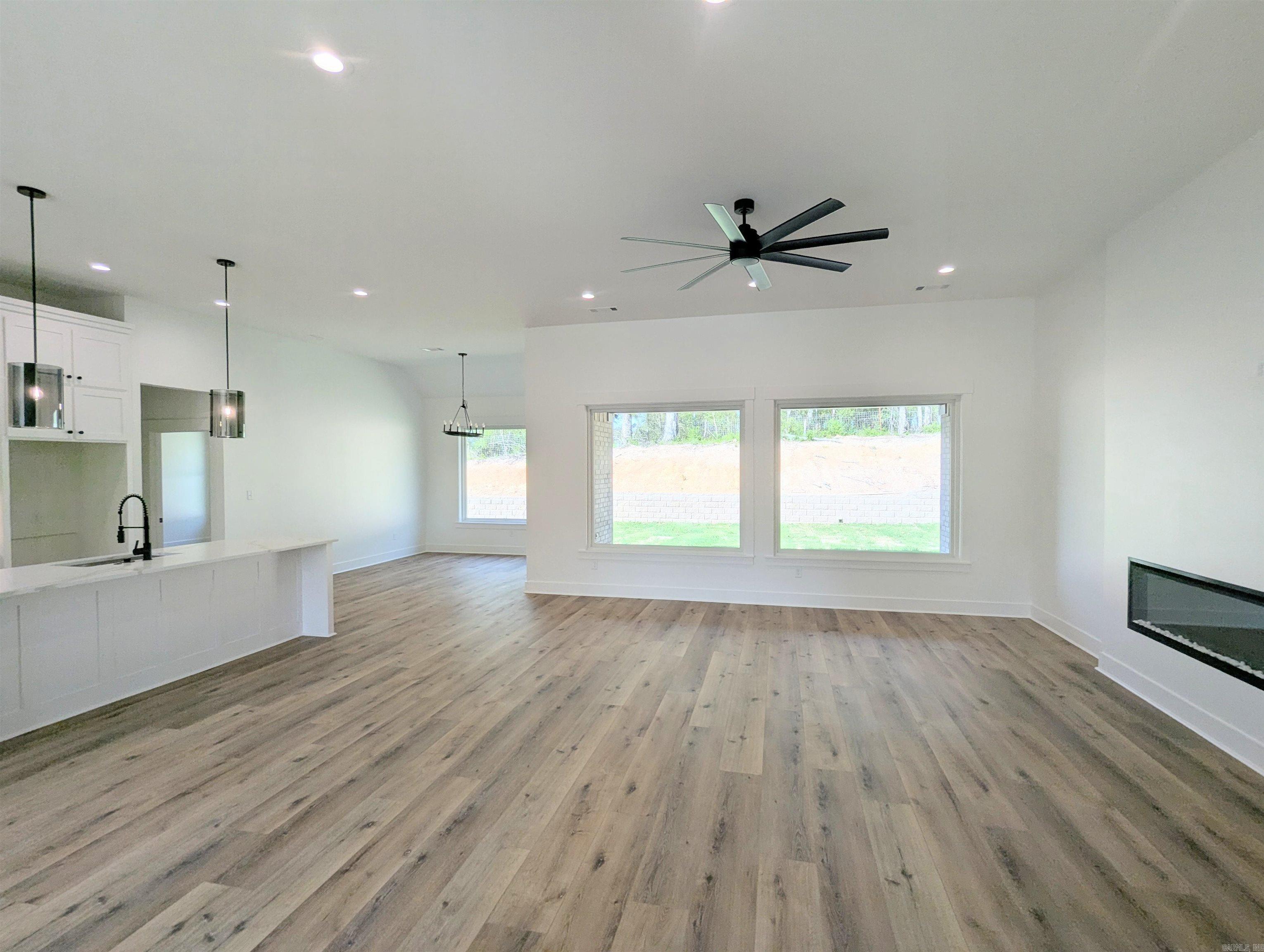 7017 Cold Creek Drive Alexander, AR 72002