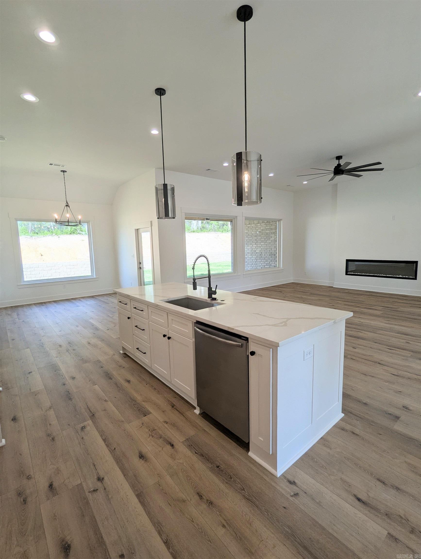 7017 Cold Creek Drive Alexander, AR 72002