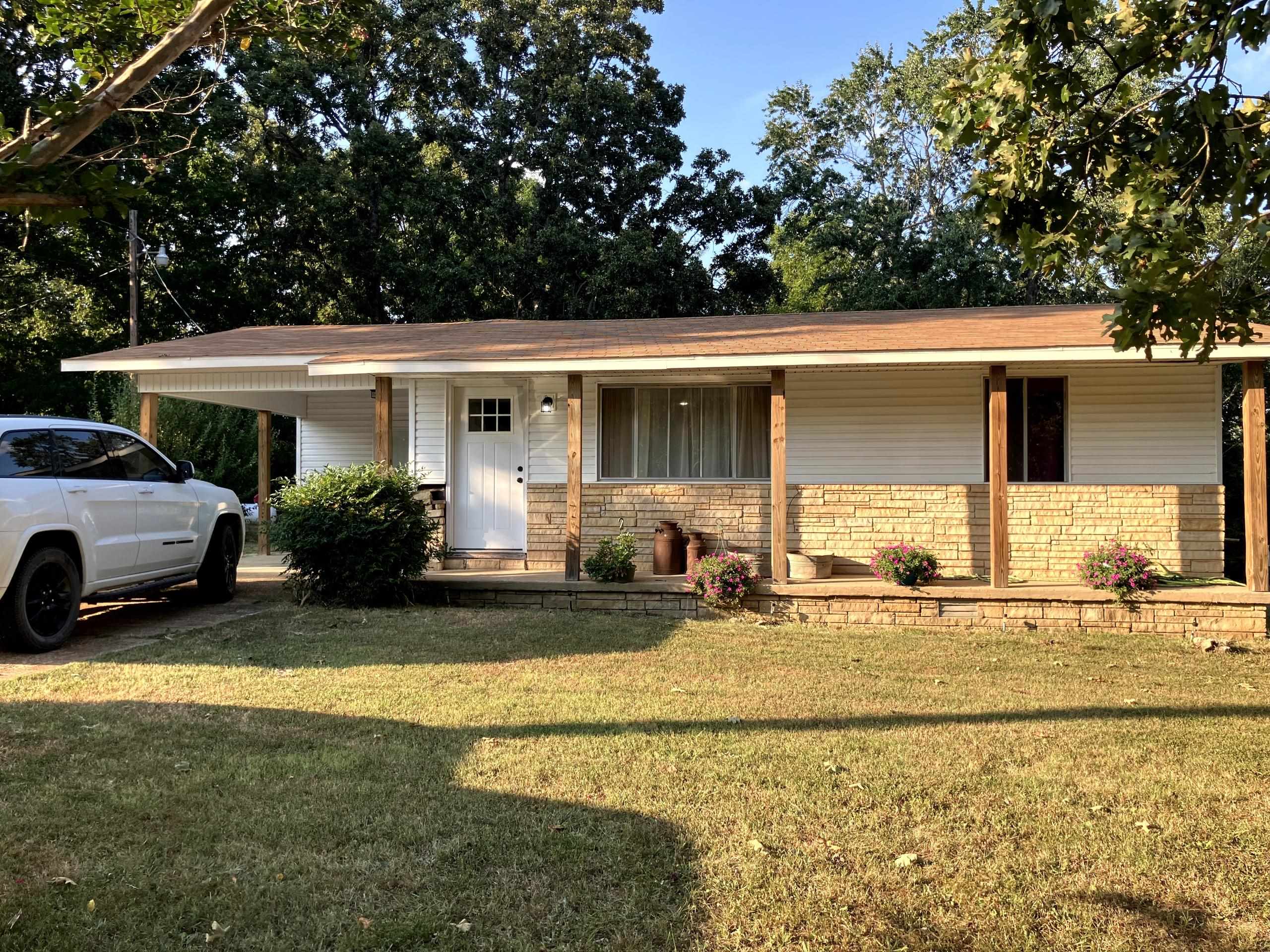 1416 W Cardinal  Horseshoe Bend, AR