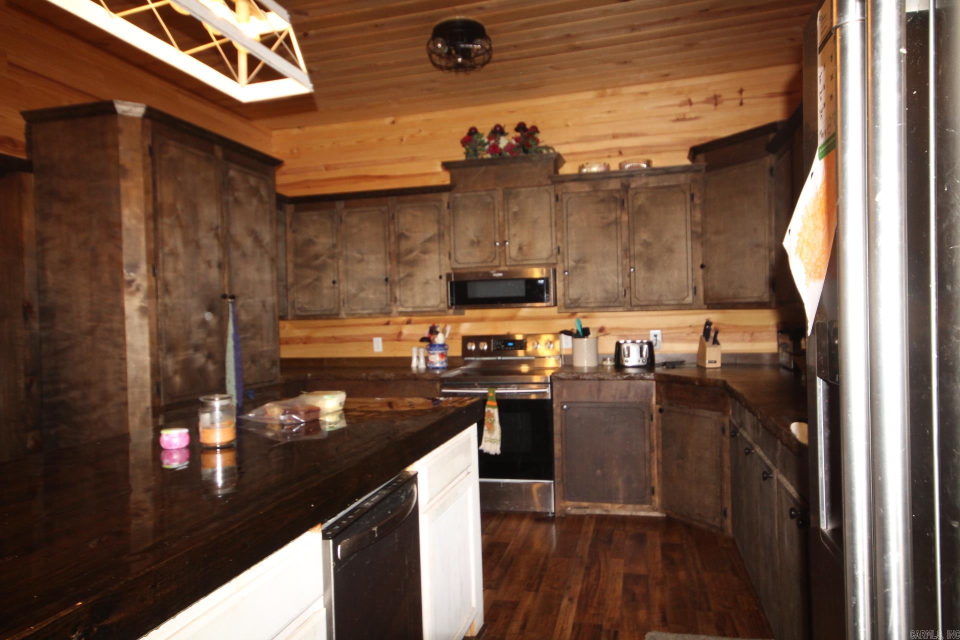 1860 N Hwy. 19  Murfreesboro, AR