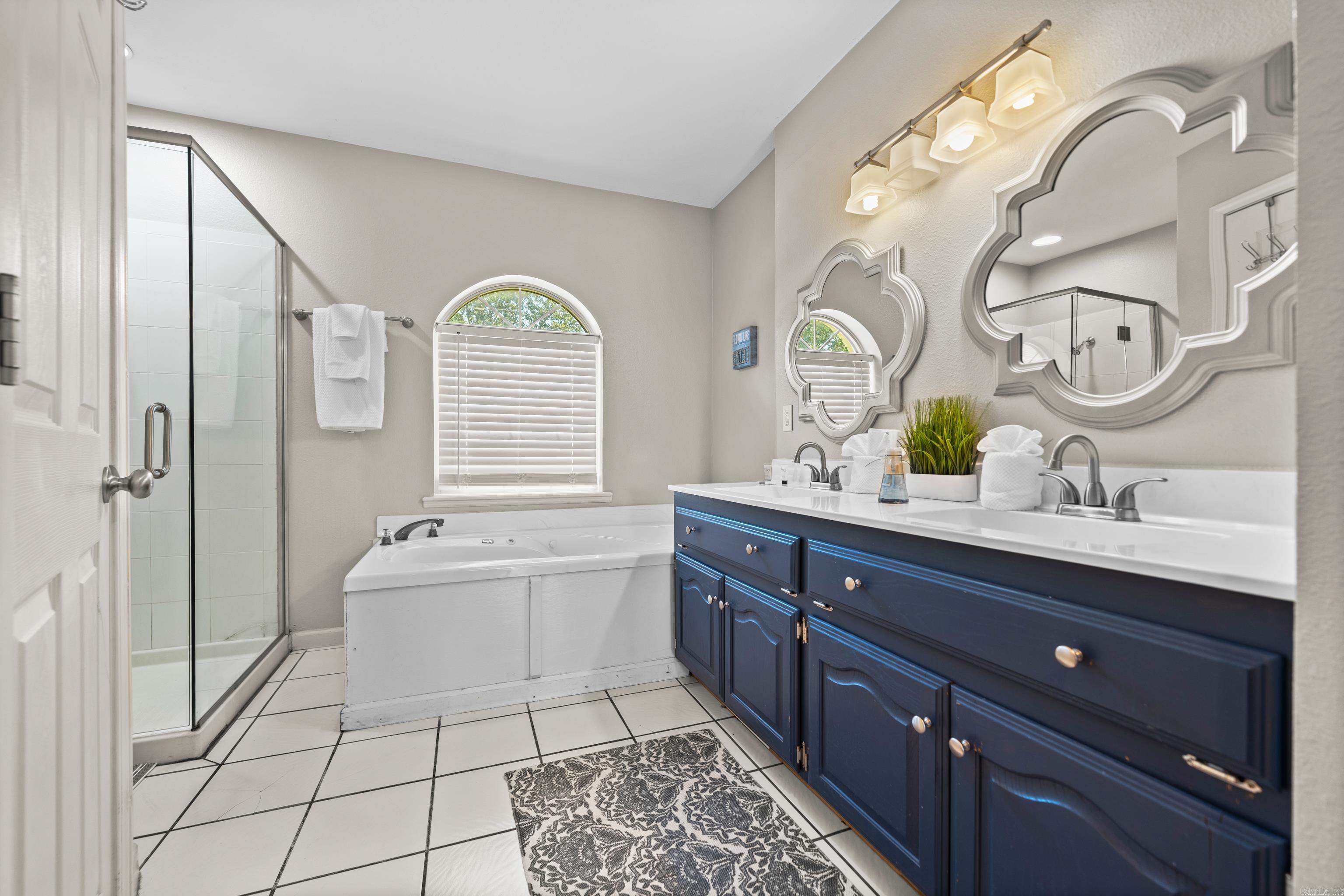 1411 & 1415 Lakeshore Drive Hot Springs, AR 71913