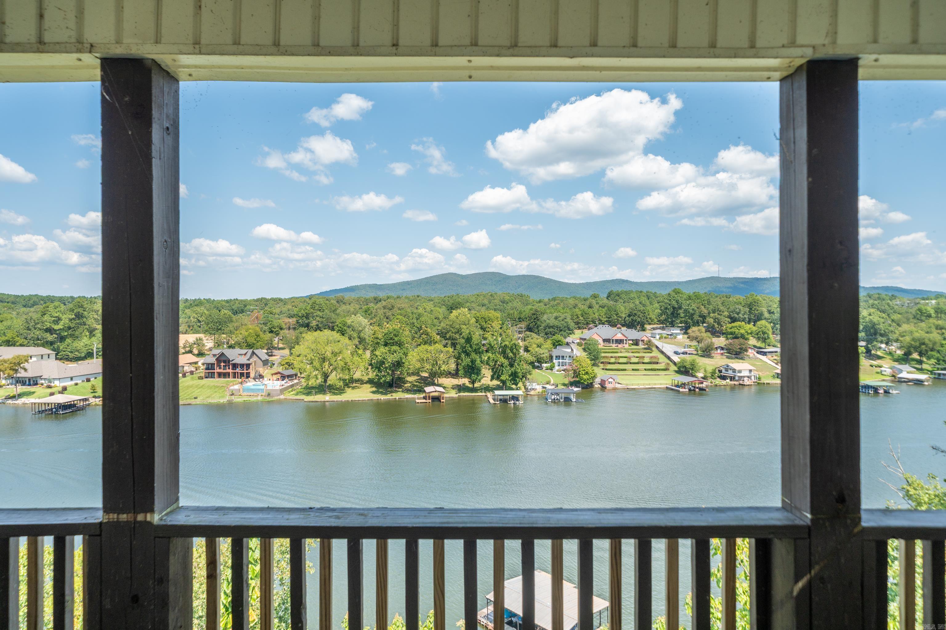 1411 & 1415 Lakeshore Drive Hot Springs, AR 71913