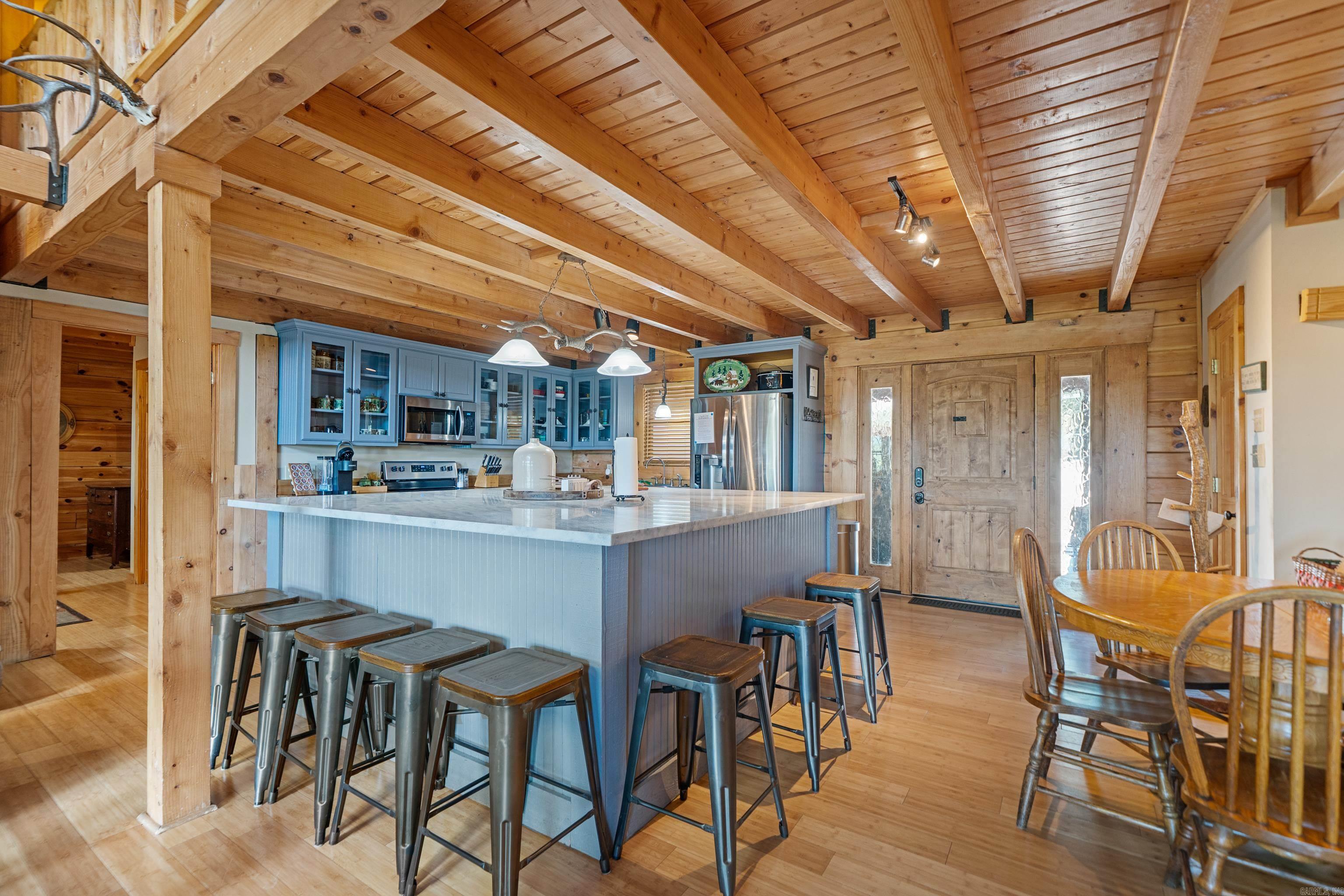 1411 & 1415 Lakeshore Drive Hot Springs, AR 71913