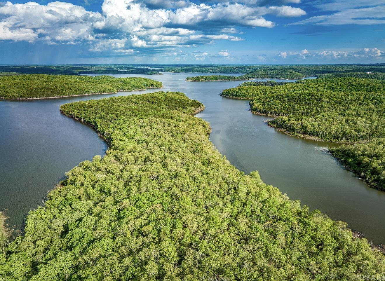 855  Buff Road  Mountain Home, AR