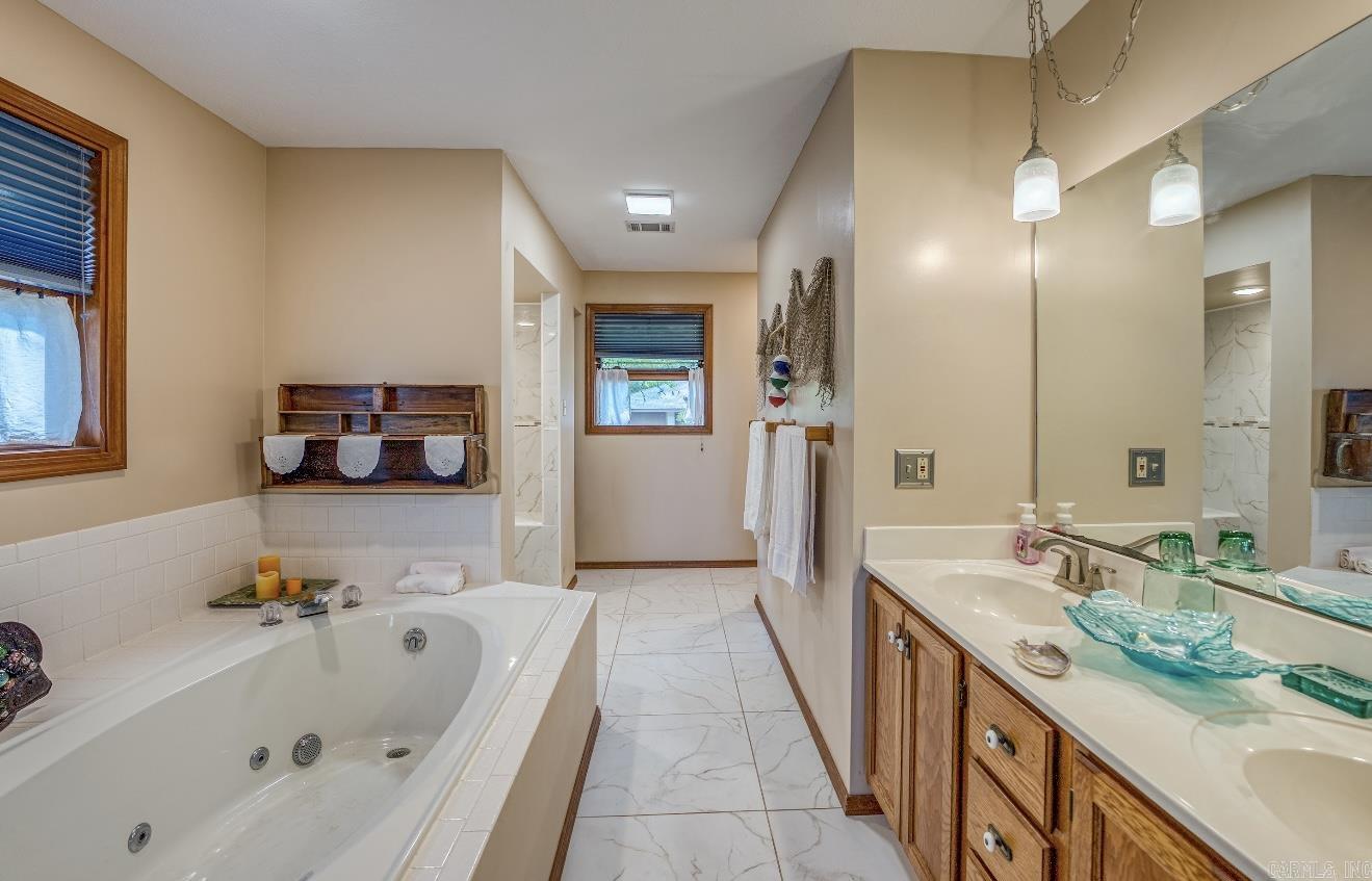 855 Buff Road  Mountain Home, AR