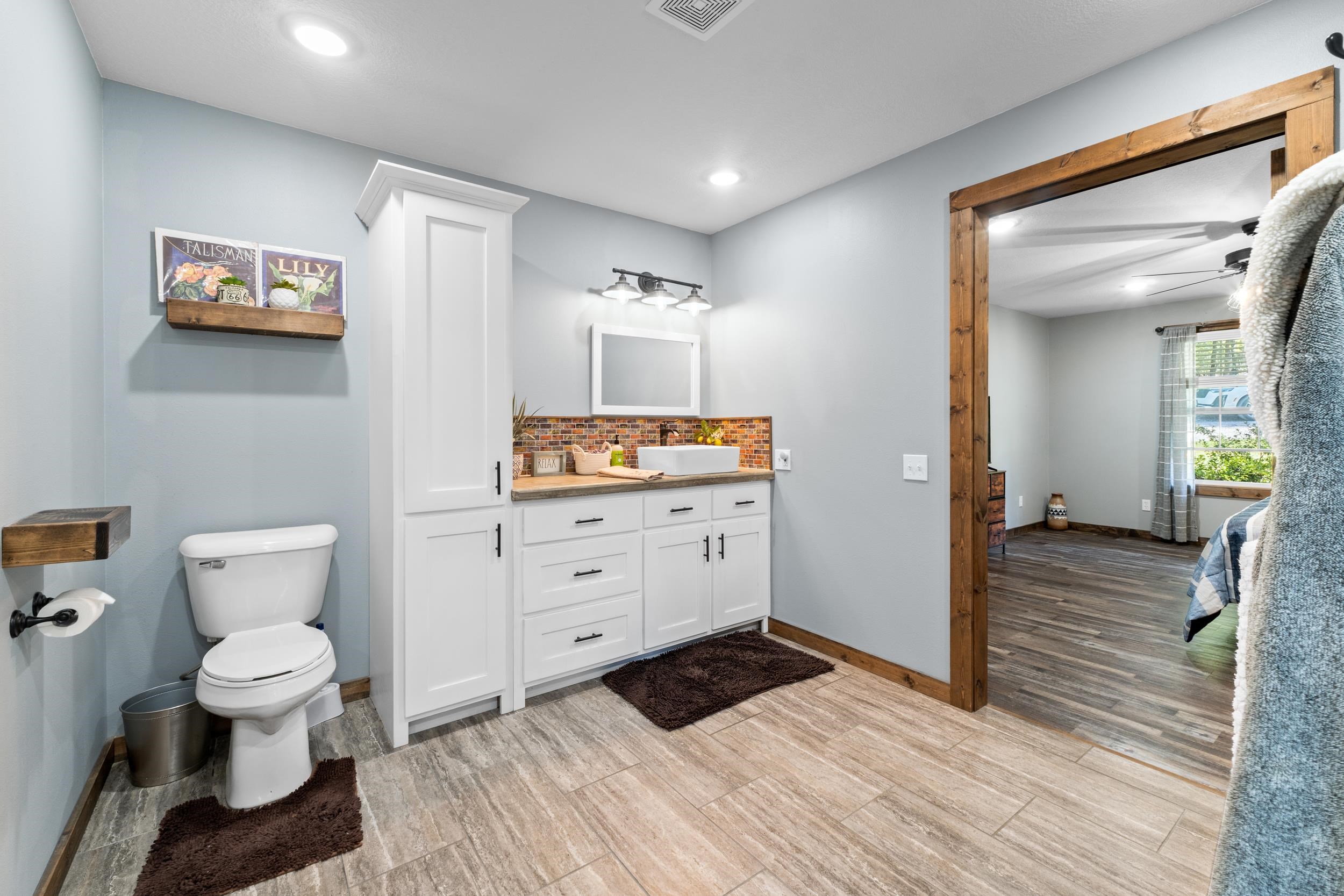 104 Jacobs  Mountain View, AR