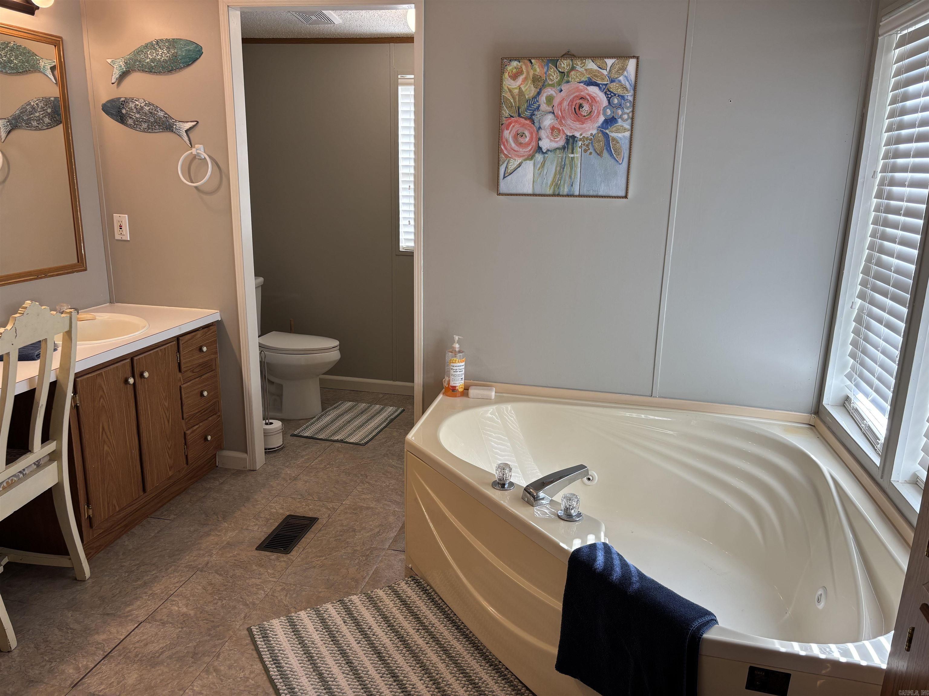 50 Decatur Street Greers Ferry, AR 72067