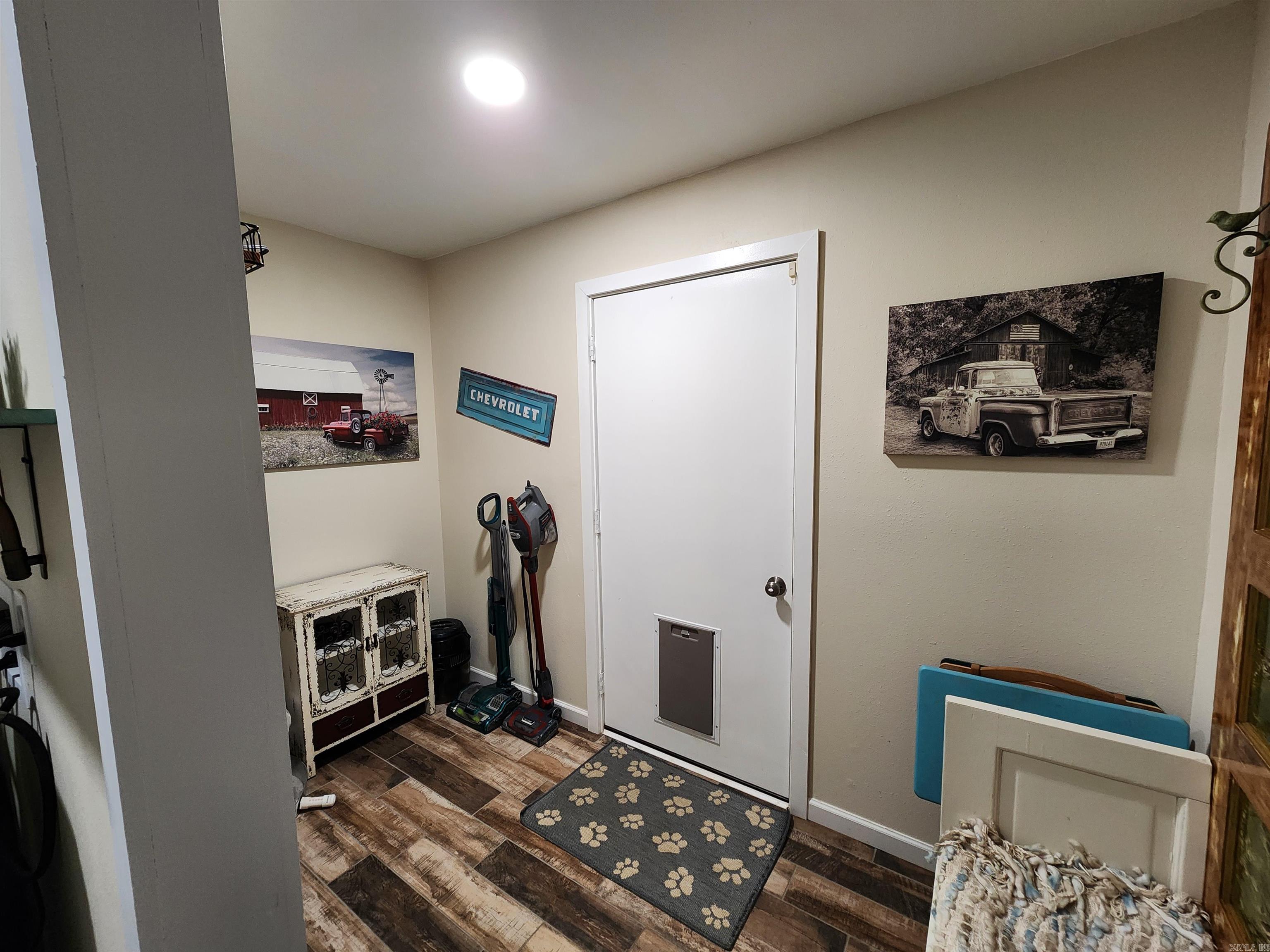 701 N RED Sheridan, AR 72150