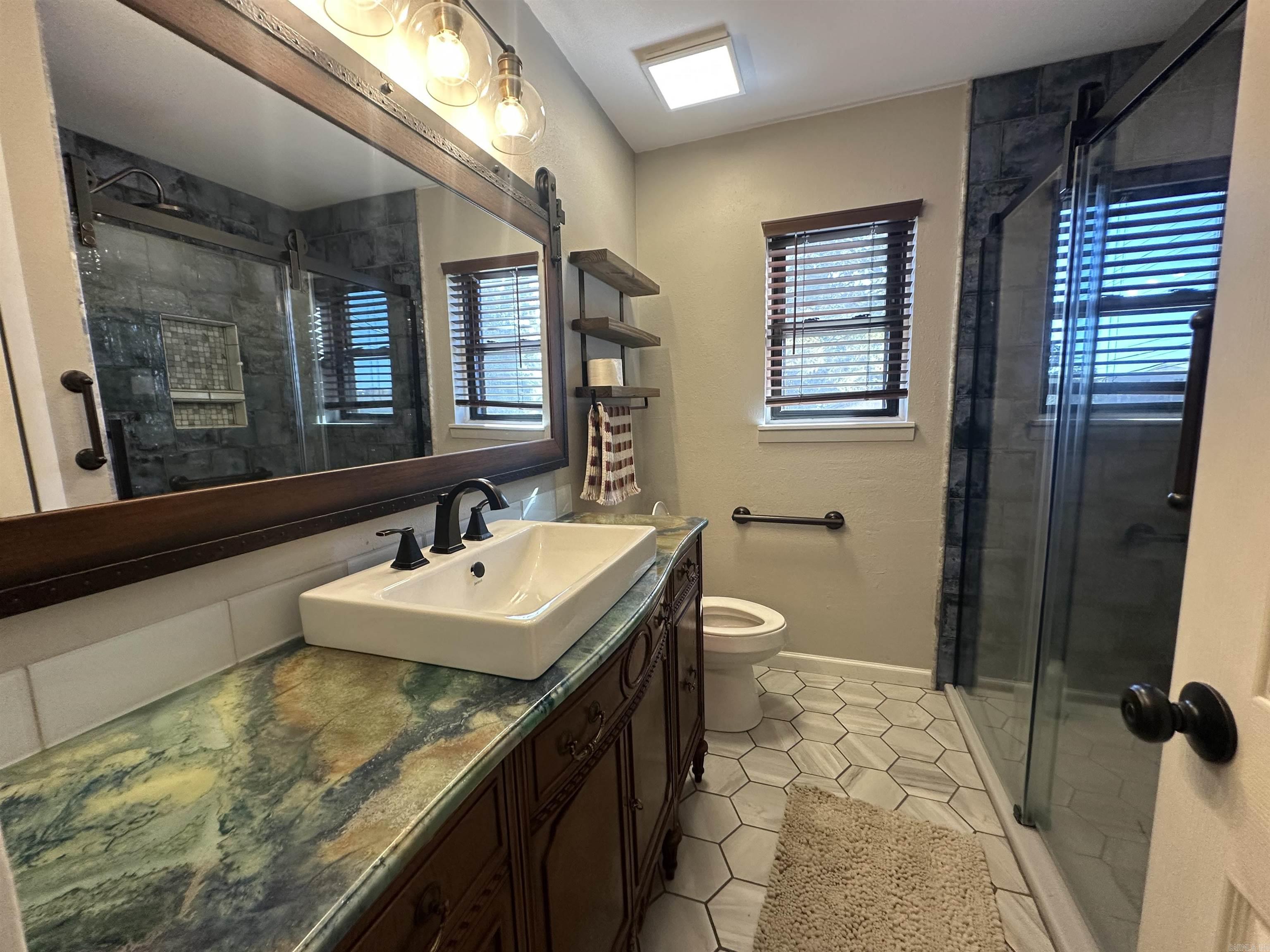 701 N RED Sheridan, AR 72150