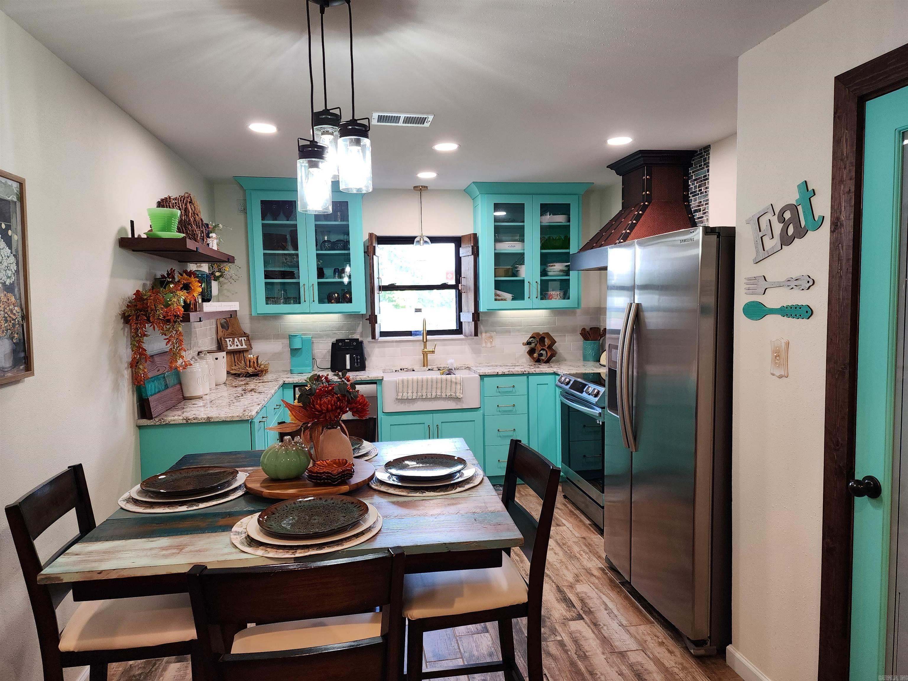 701 N RED Sheridan, AR 72150