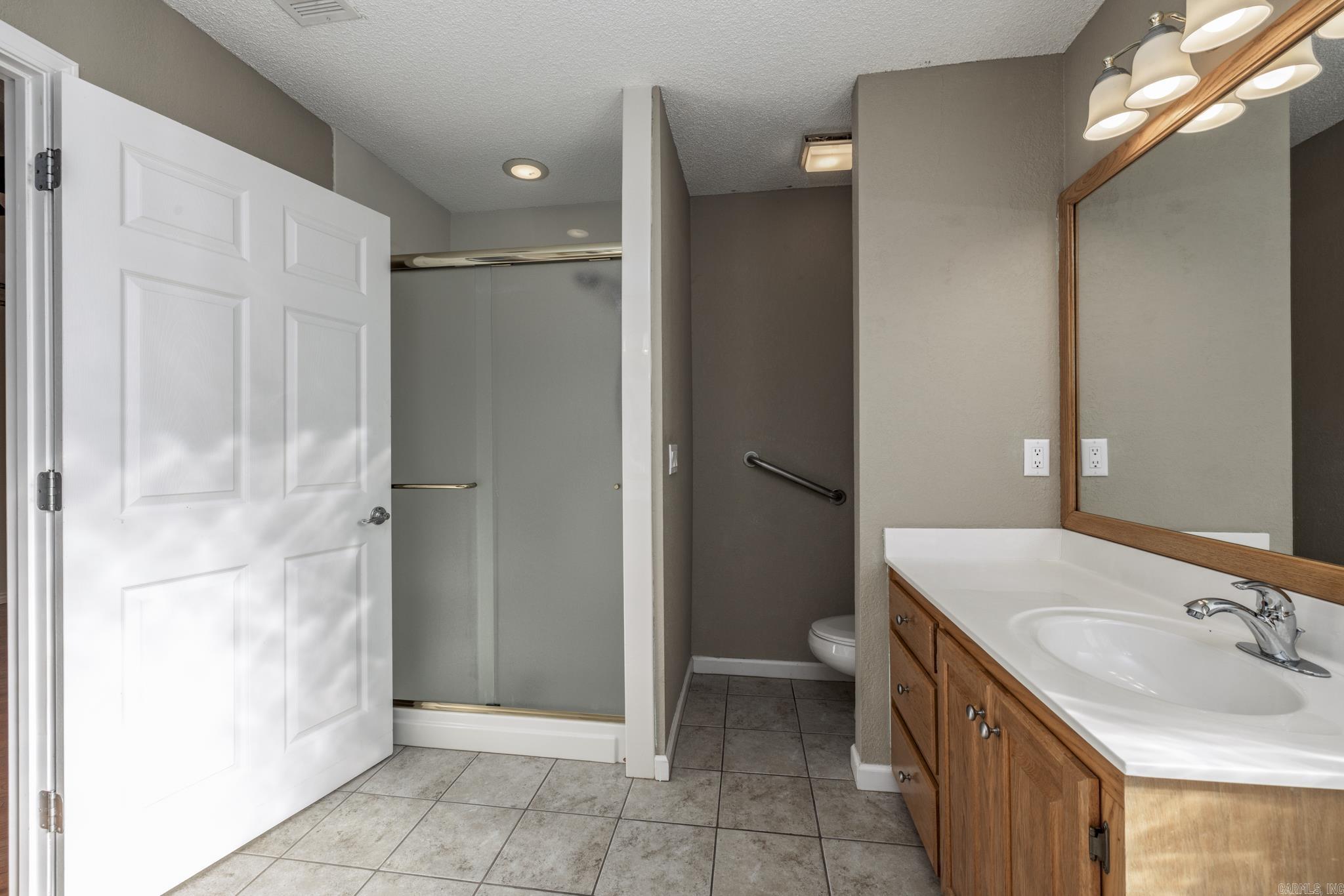 1 Telon  Hot Springs Village, AR