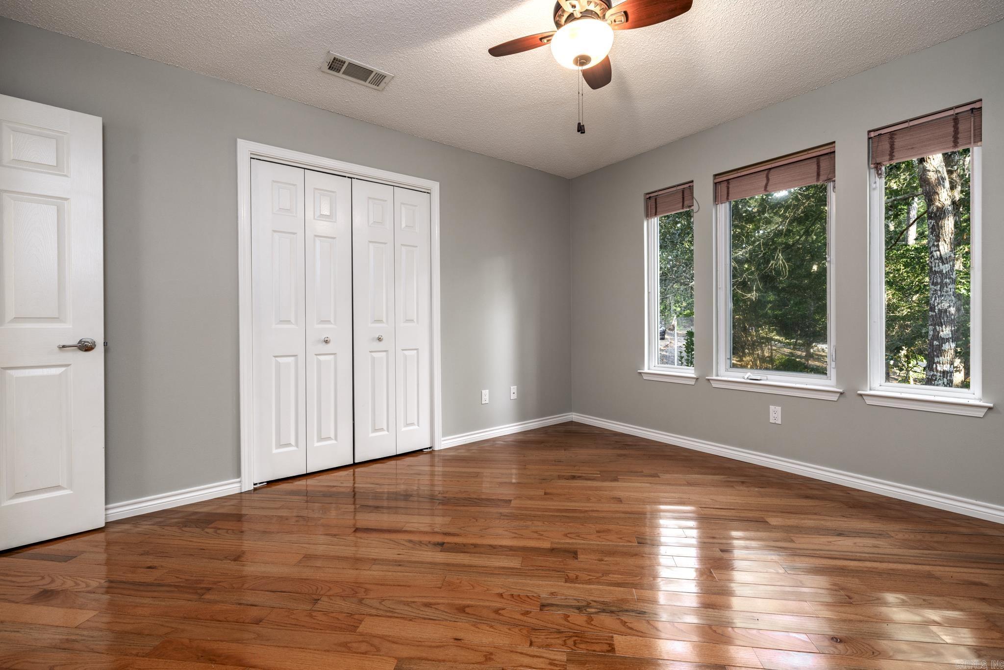 1 Telon  Hot Springs Village, AR