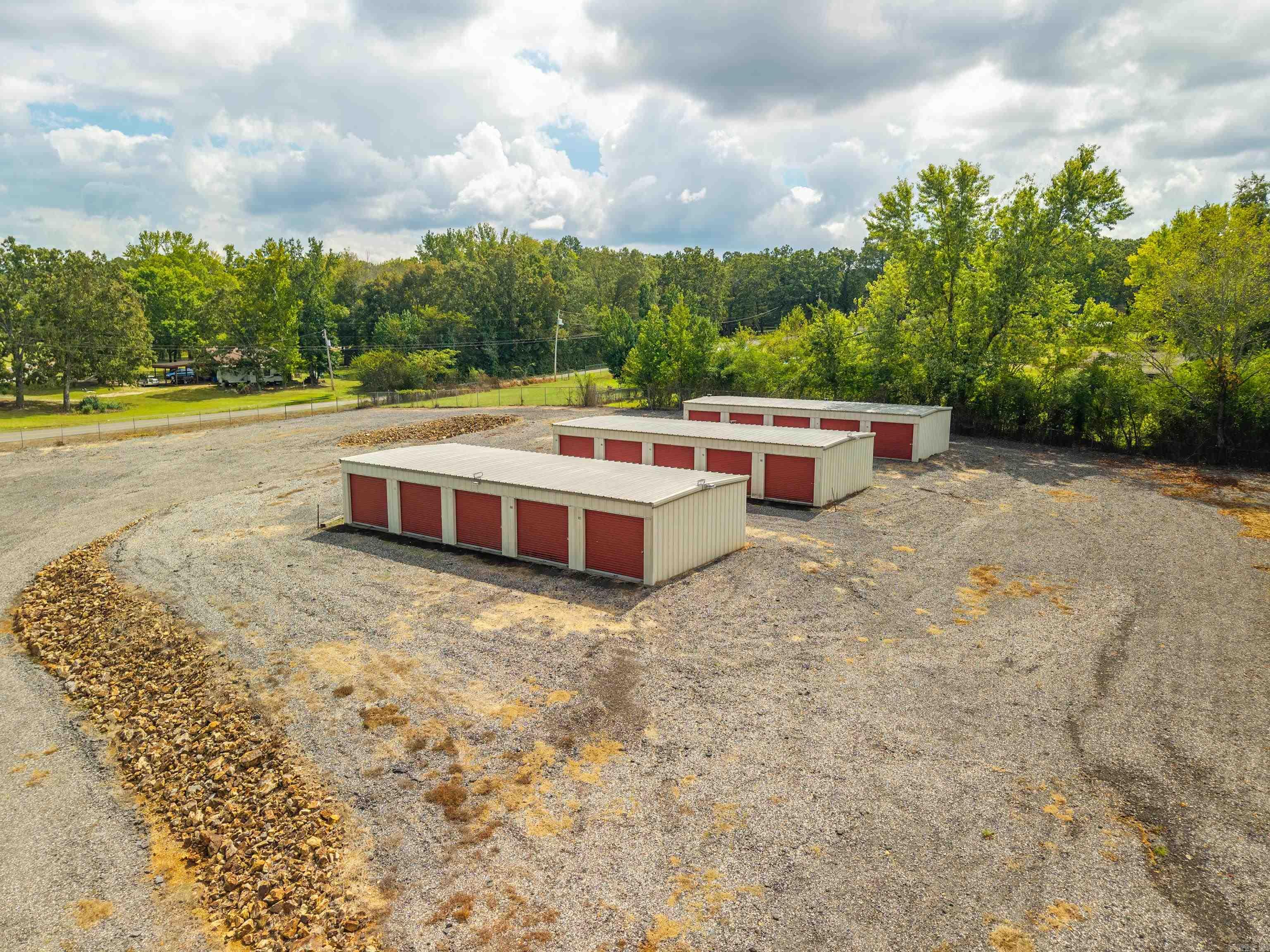 21565 HWY 51  Malvern, AR