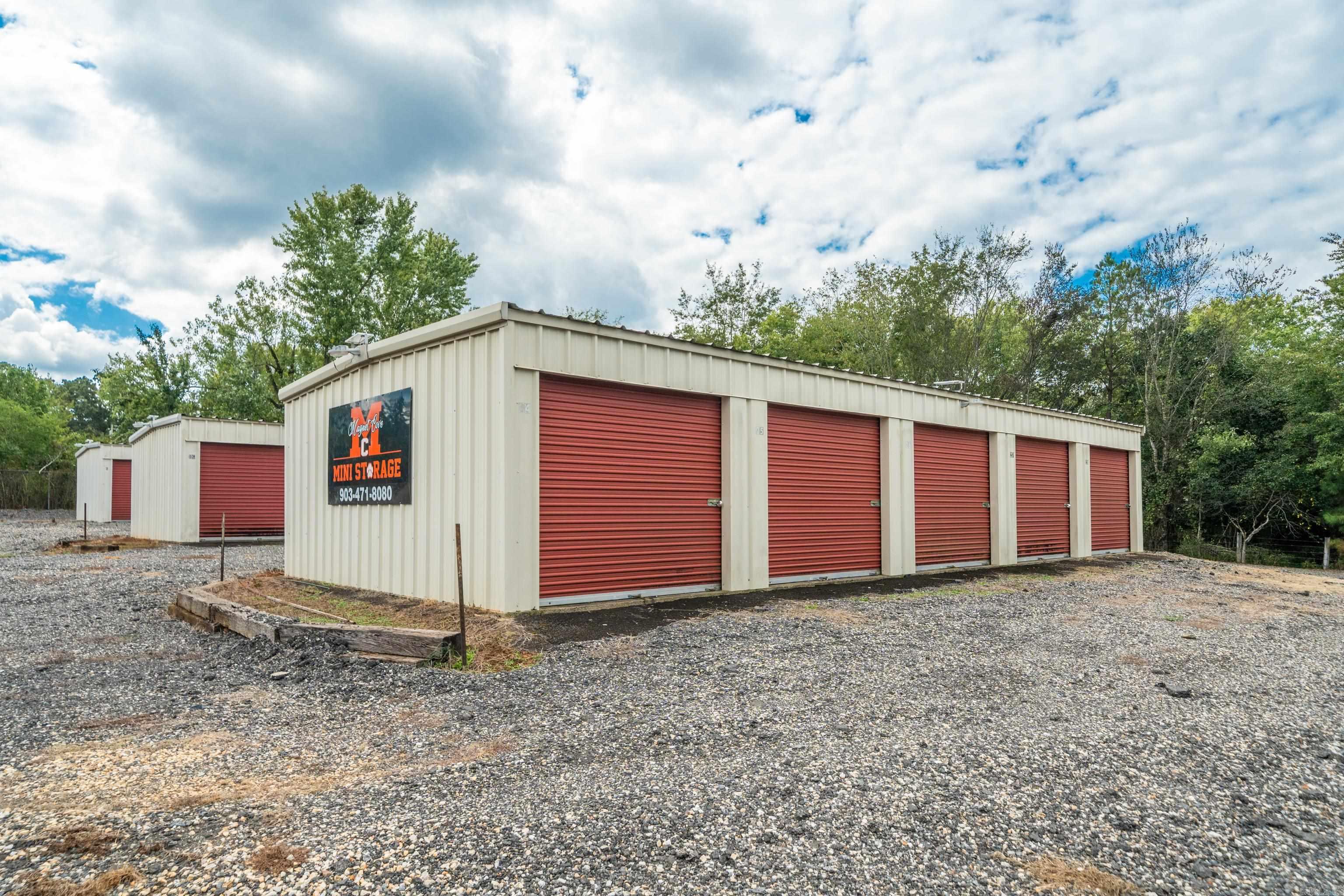 21565 HWY 51  Malvern, AR