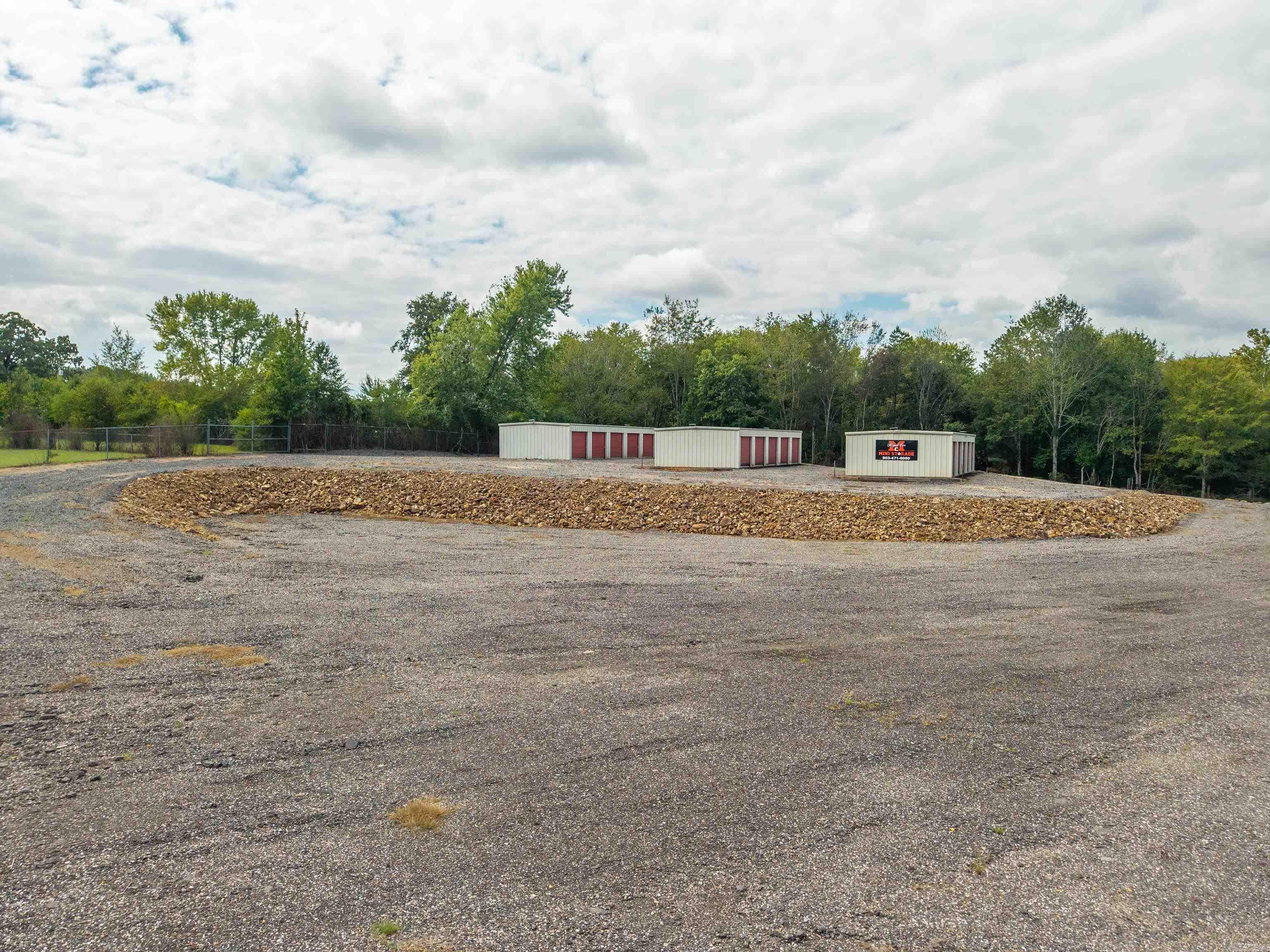 21565 HWY 51  Malvern, AR