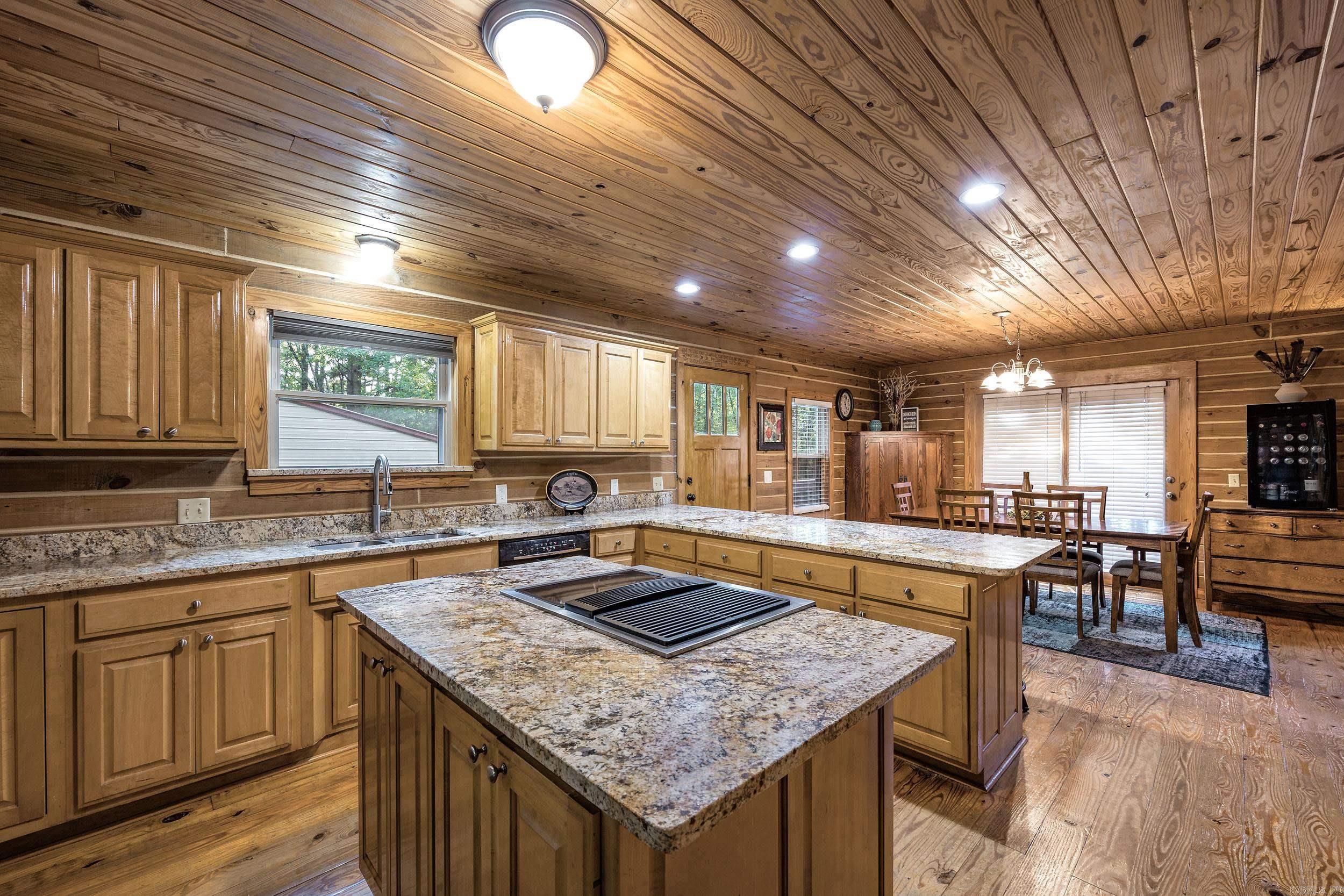 206 Sunset Country Lane Lonoke, AR 72086