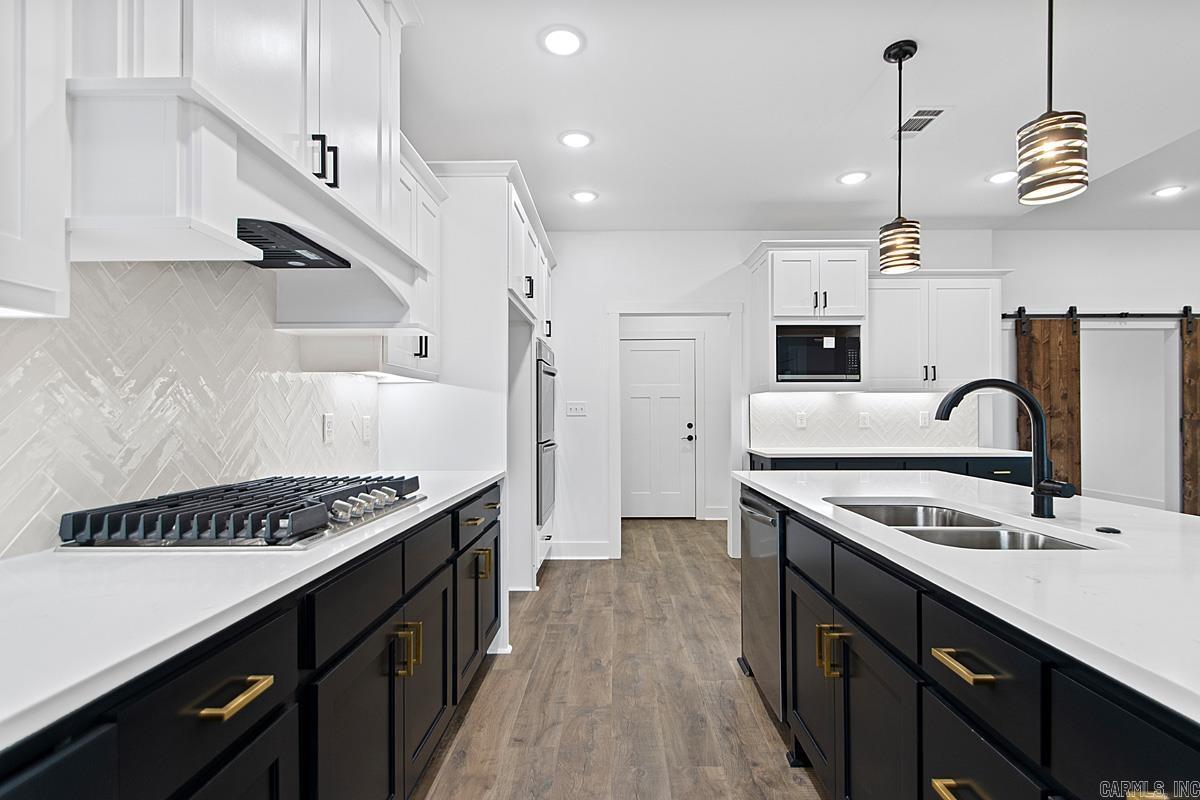 656 Feldspar Drive Sherwood, AR 72120-7528