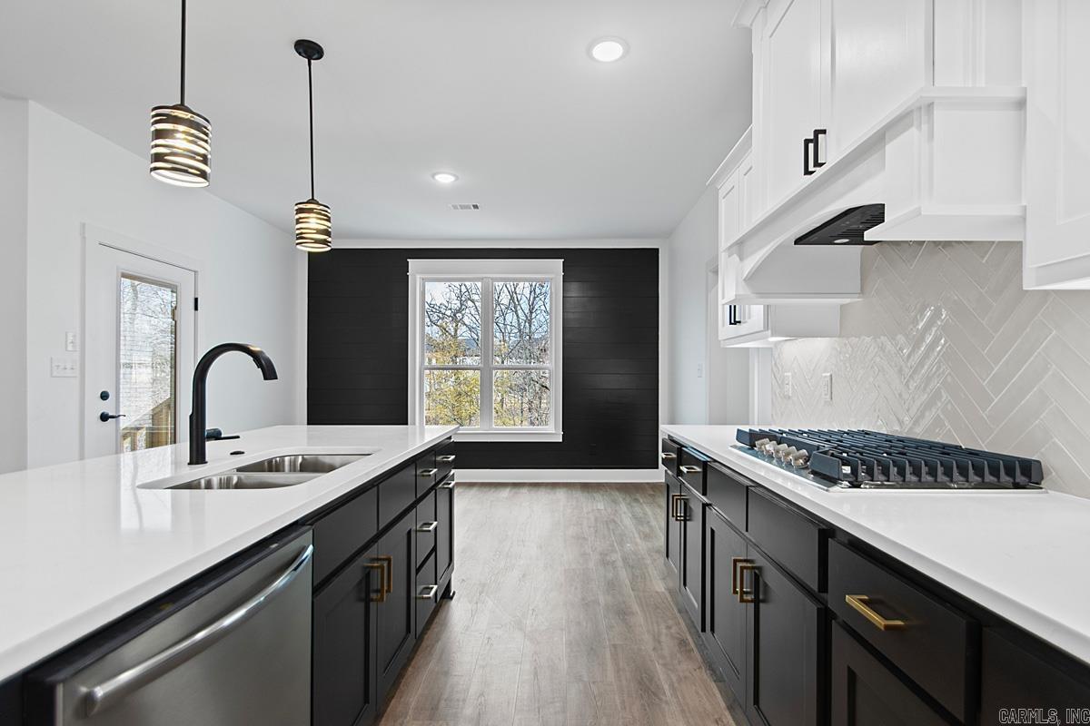 656 Feldspar Drive Sherwood, AR 72120-7528