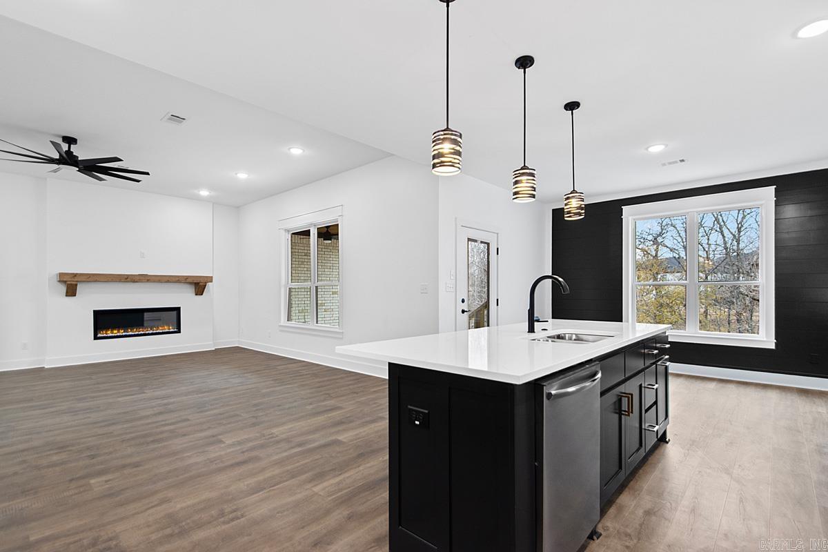 656 Feldspar Drive Sherwood, AR 72120-7528