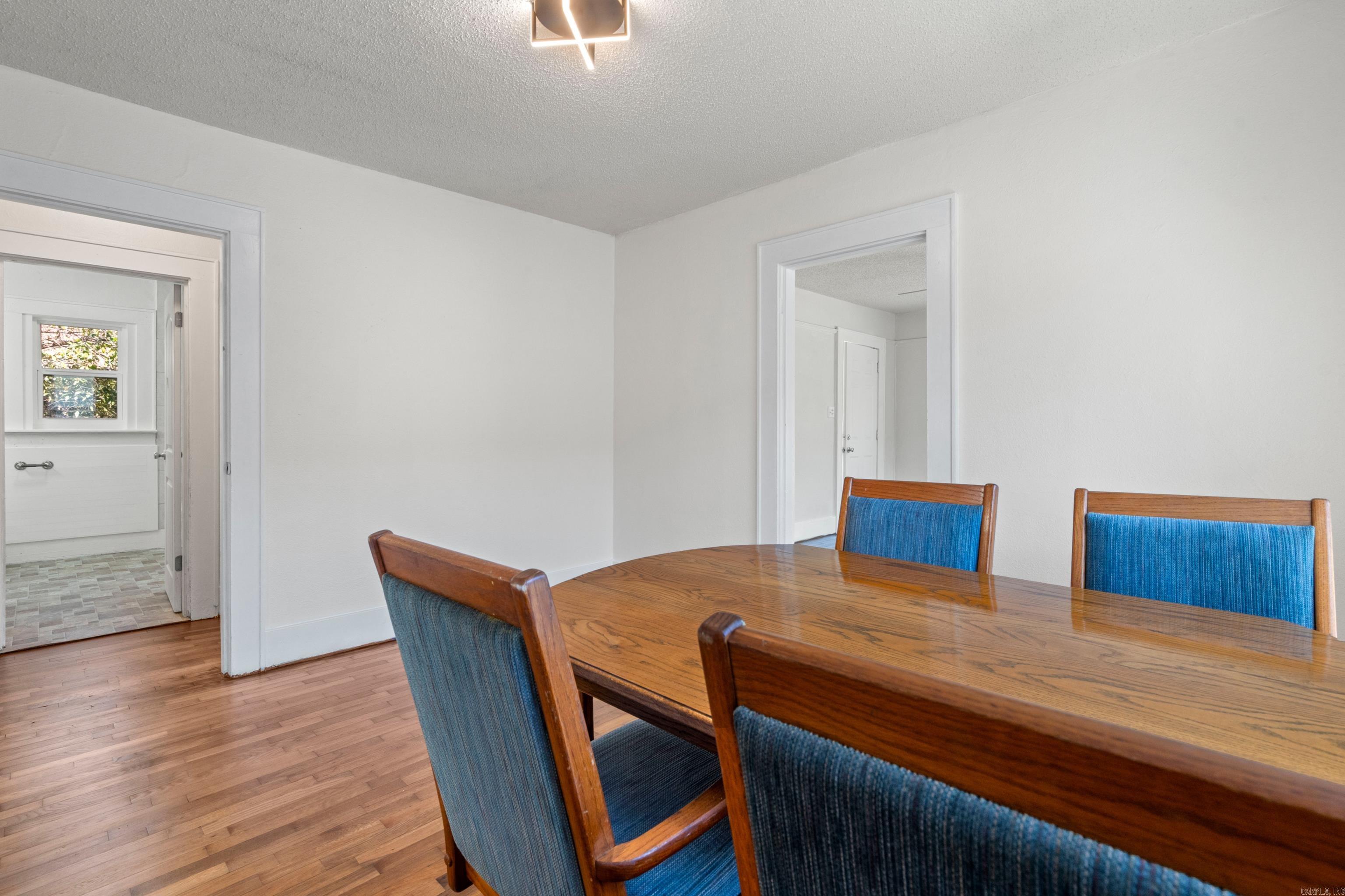 413 Whittington Avenue Hot Springs, AR 71901