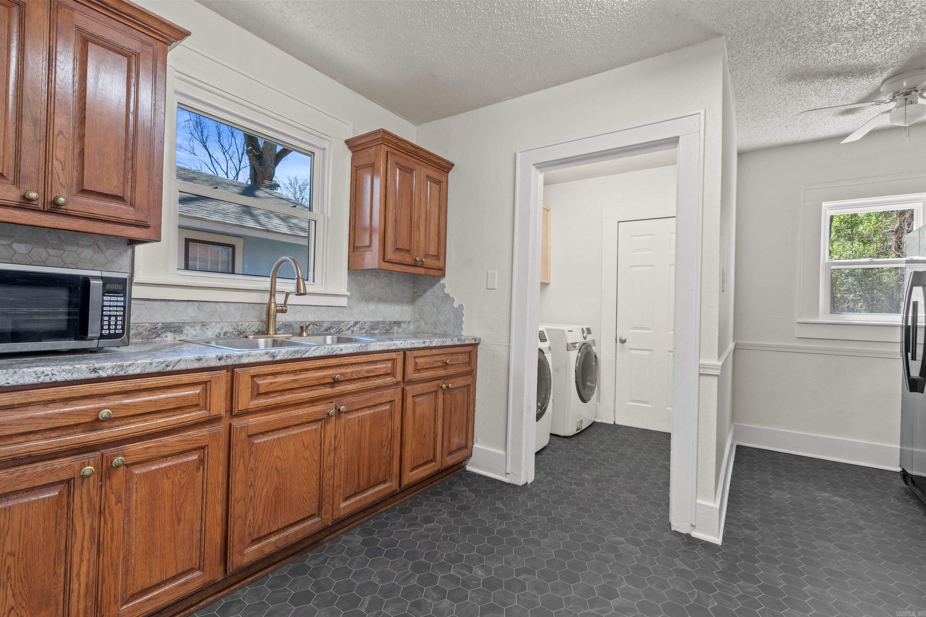 413 Whittington Avenue Hot Springs, AR 71901