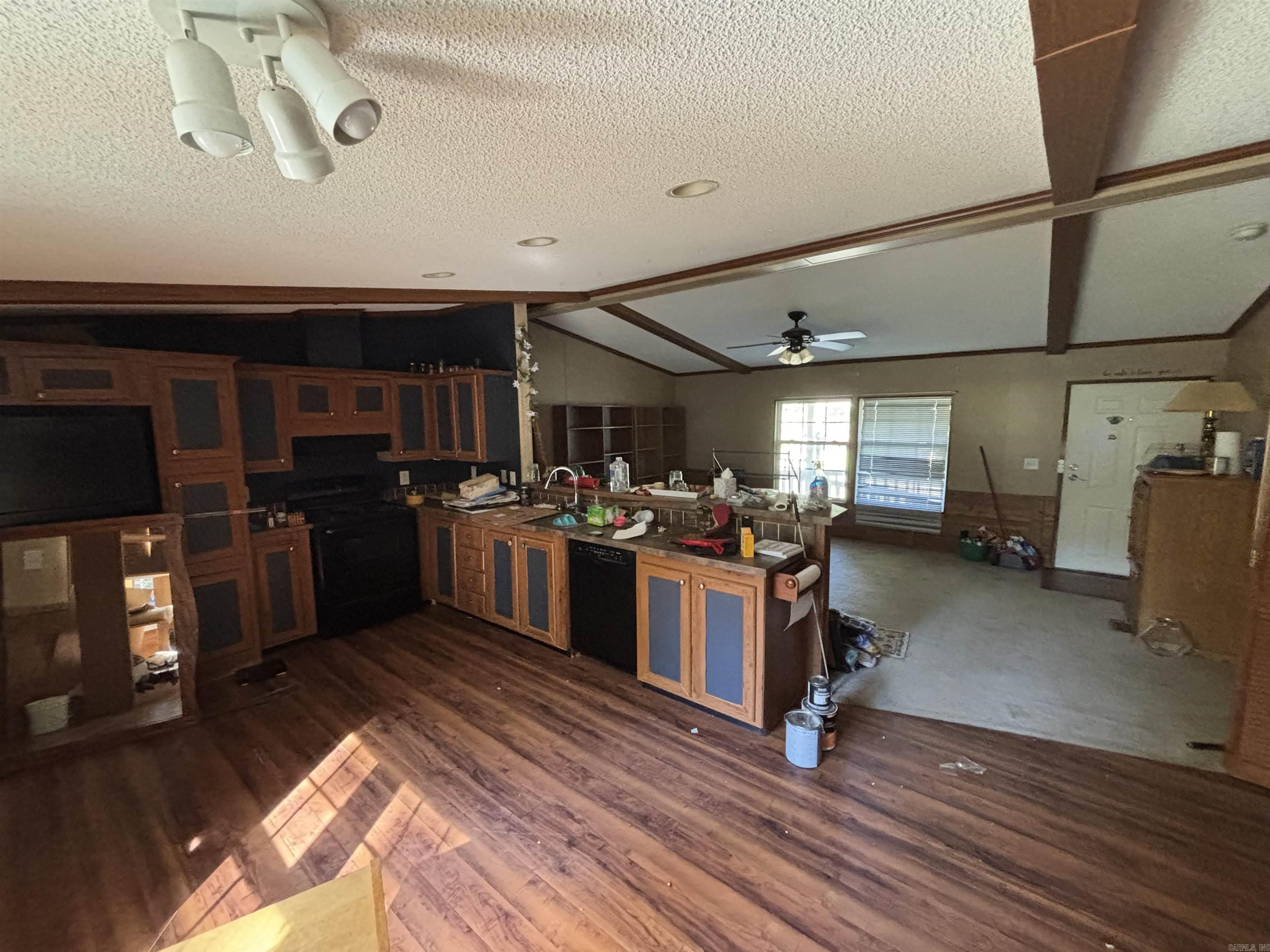 14130 Dollarway Rd.  White Hall, AR