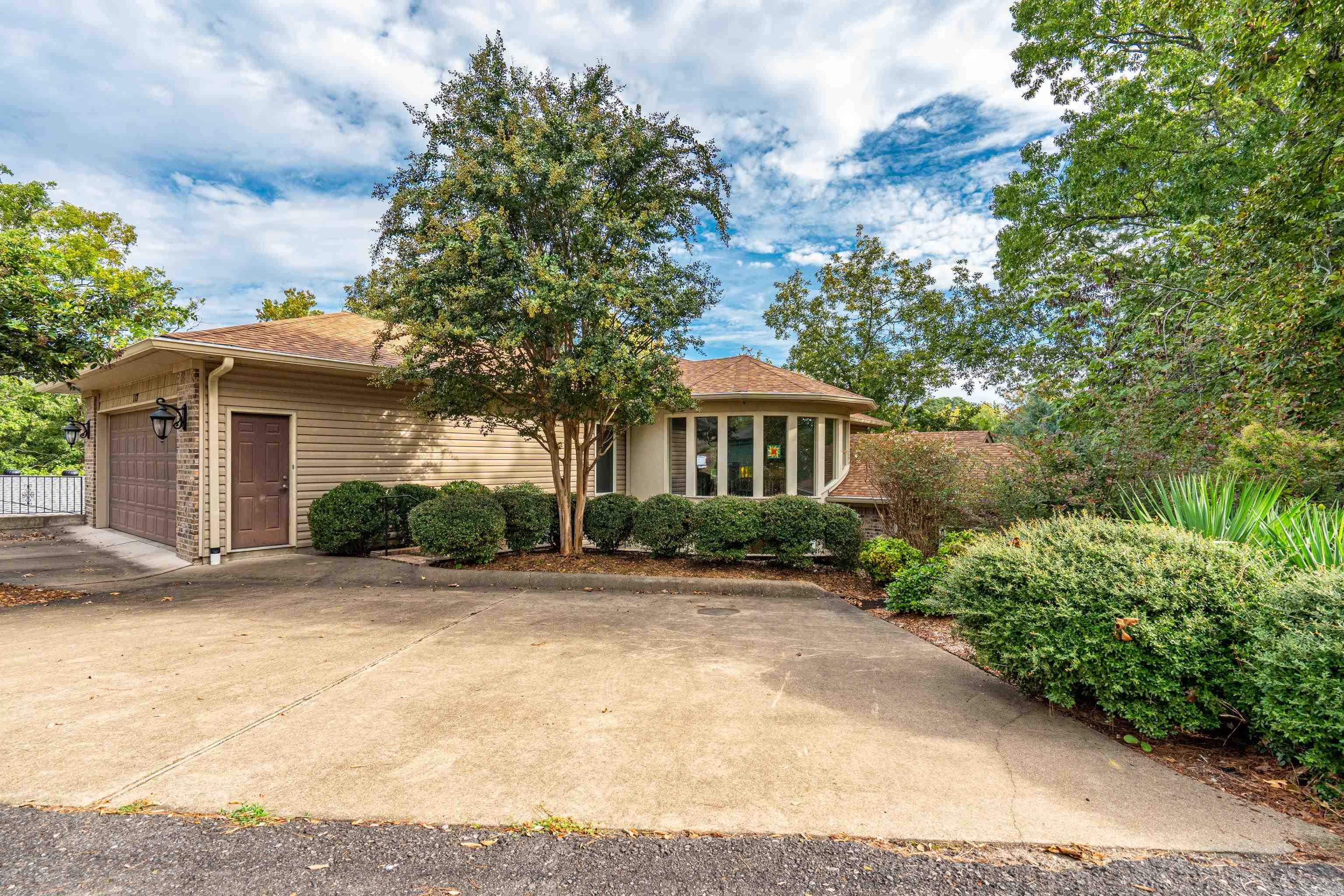 117  Gregory  Hot Springs, AR